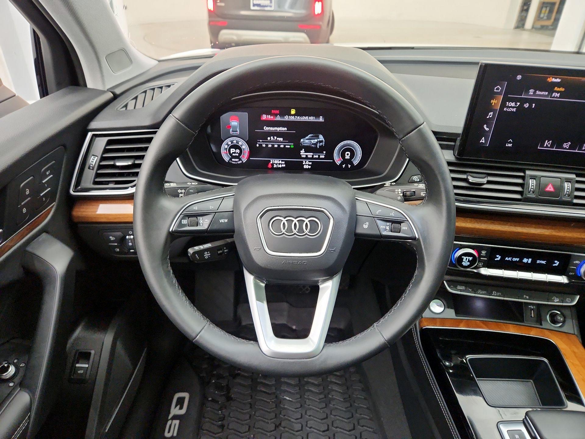Thumbnail: 2023 Audi Q5 - 10