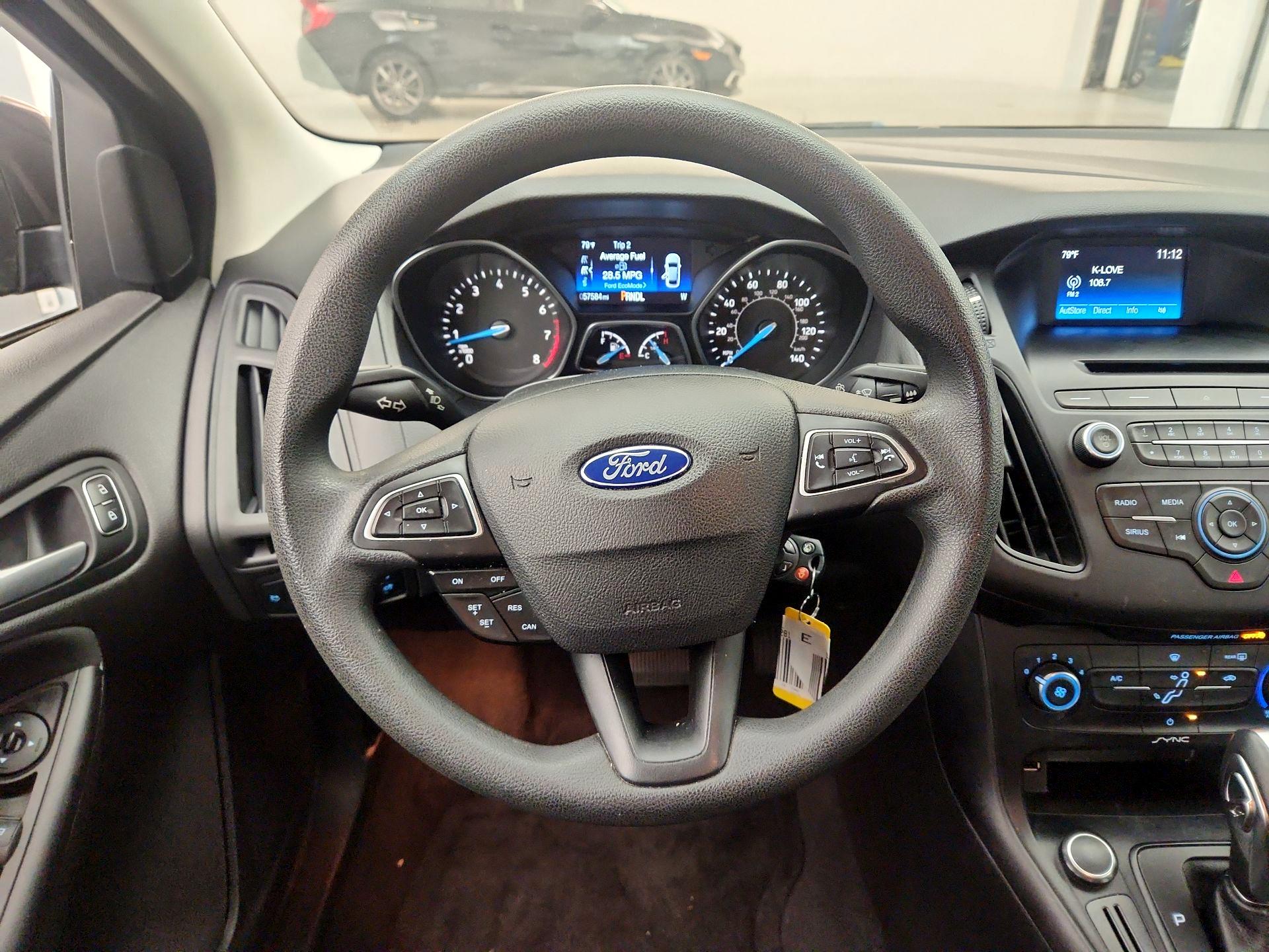 Thumbnail: 2016 Ford Focus - 10