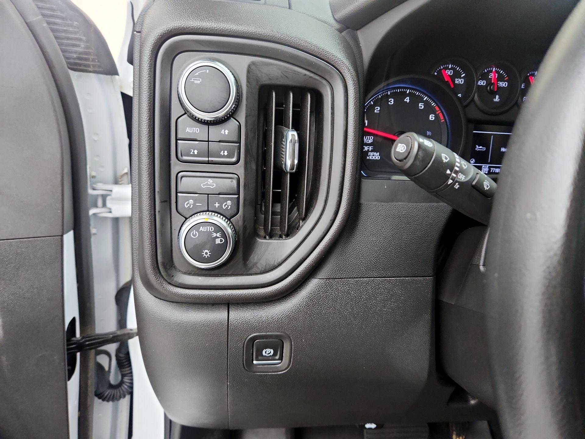 Thumbnail: 2023 GMC Sierra 1500 - 13