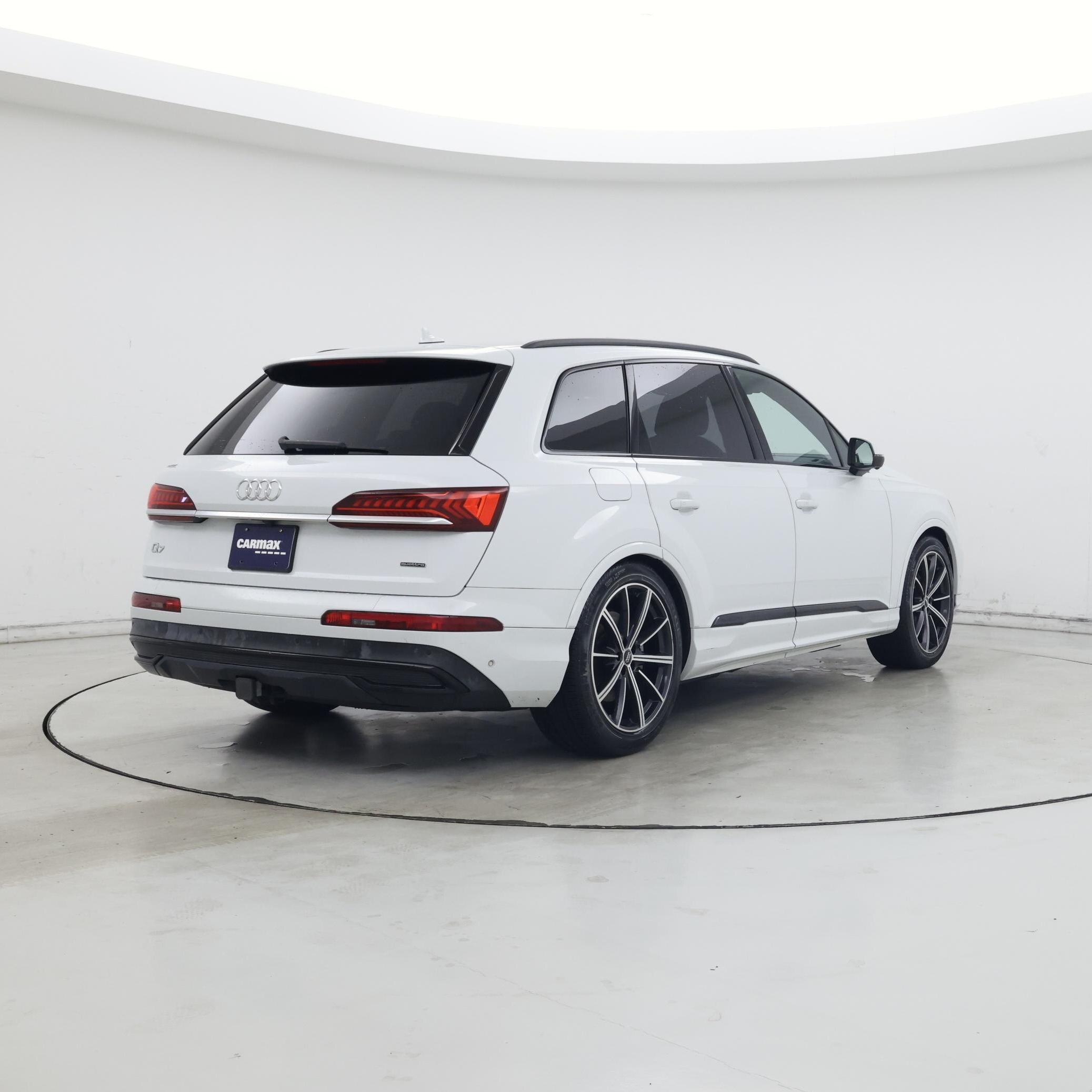 Thumbnail: 2020 Audi Q7 - 8