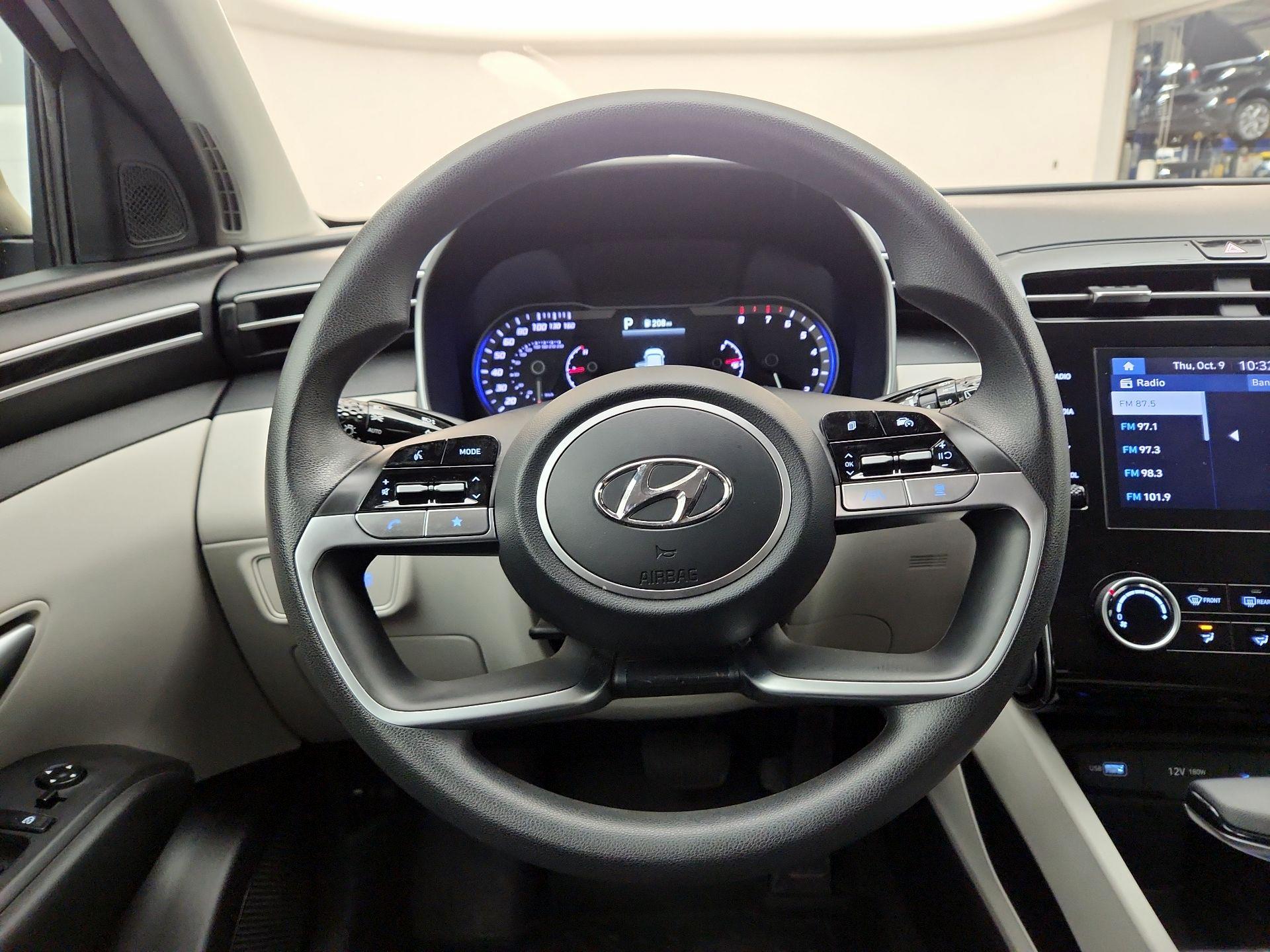 Thumbnail: 2023 Hyundai Tucson - 10