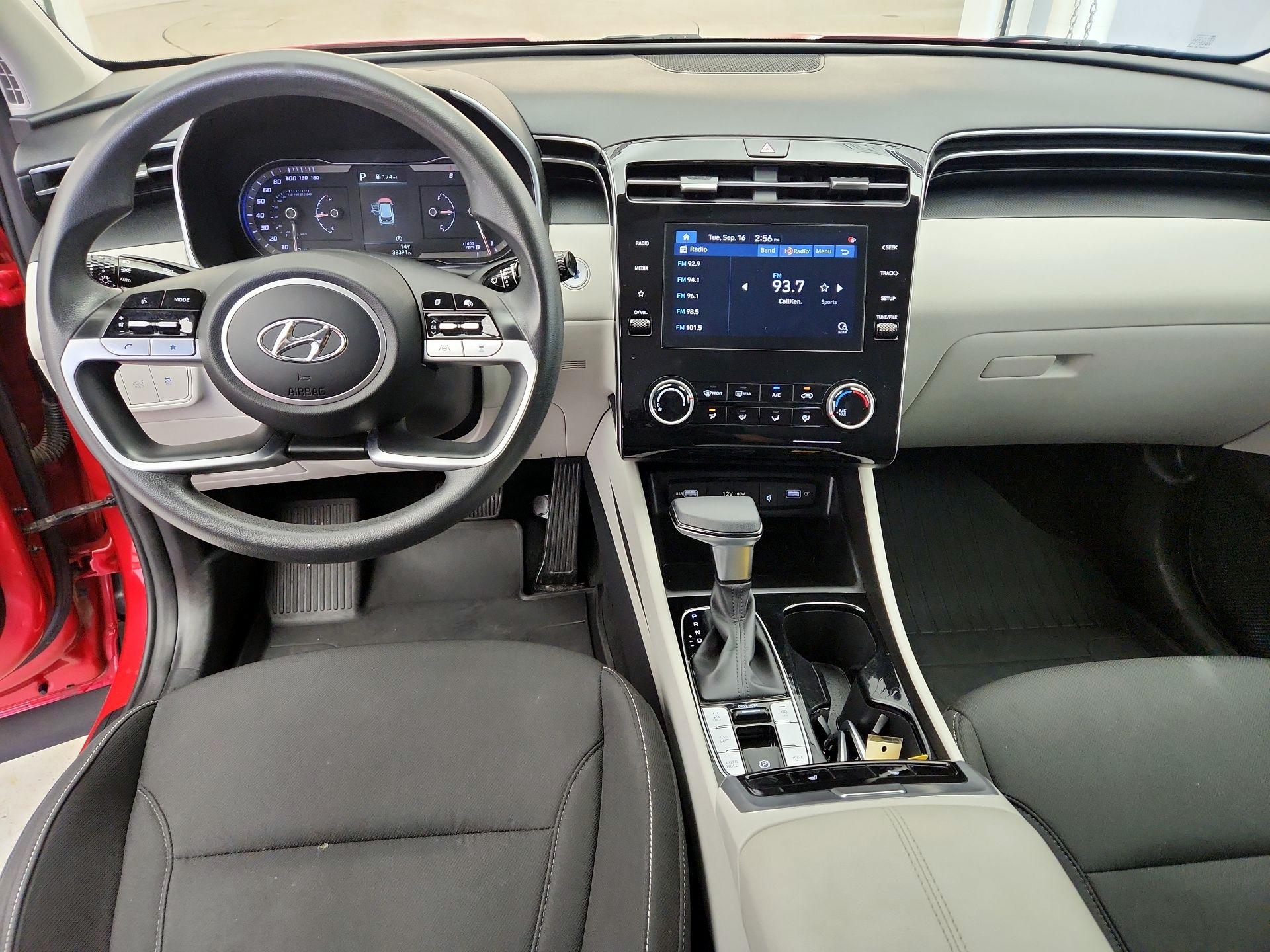 Thumbnail: 2023 Hyundai Tucson - 9