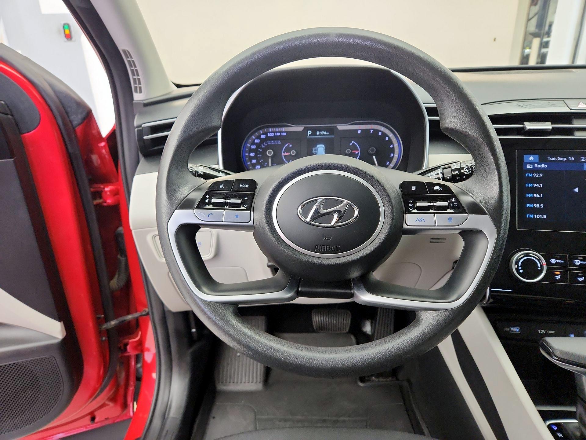 Thumbnail: 2023 Hyundai Tucson - 10