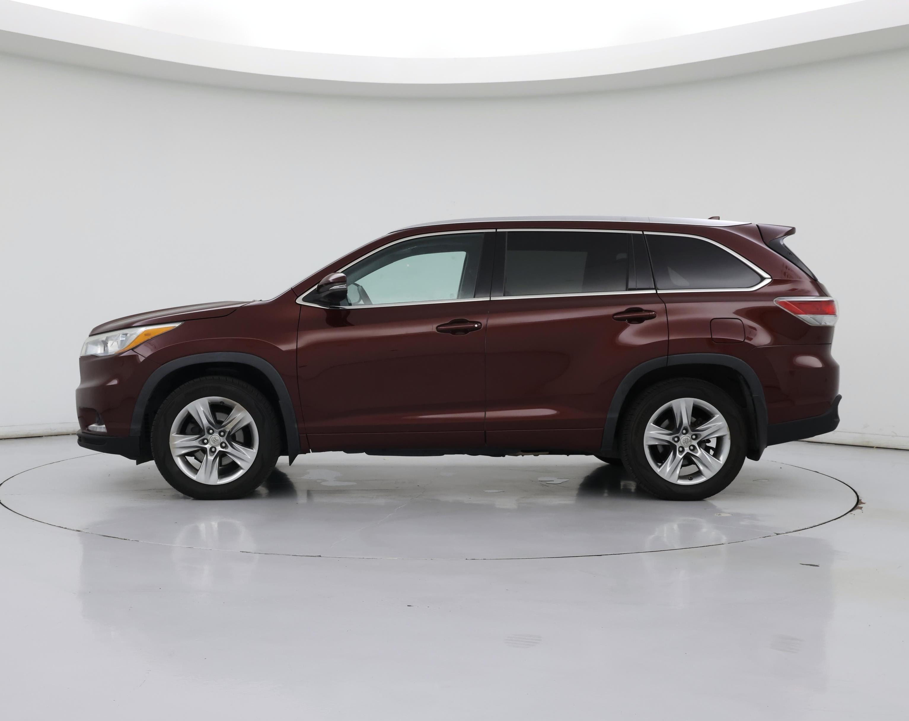 Thumbnail: 2014 Toyota Highlander - 3
