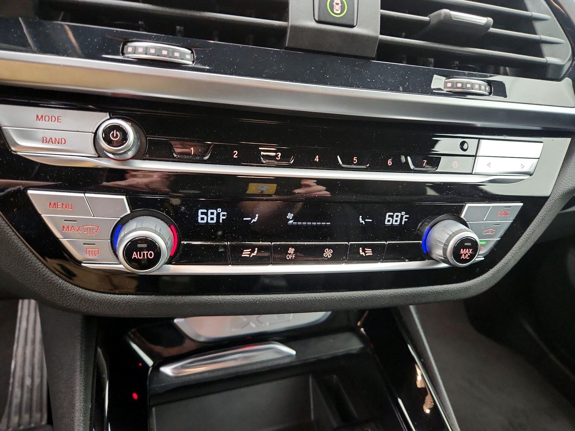 Thumbnail: 2021 BMW X3 - 17