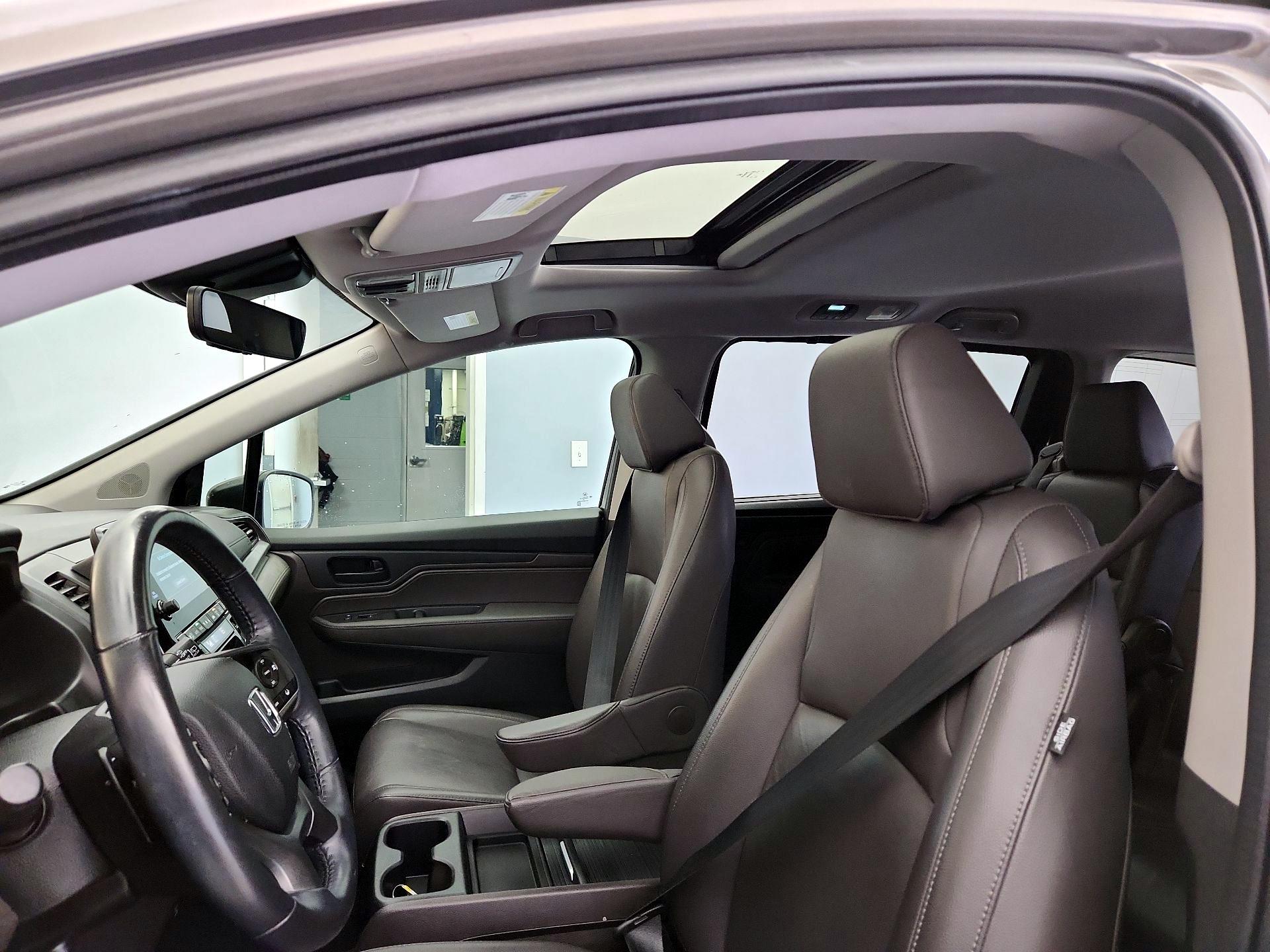 Thumbnail: 2019 Honda Odyssey - 19