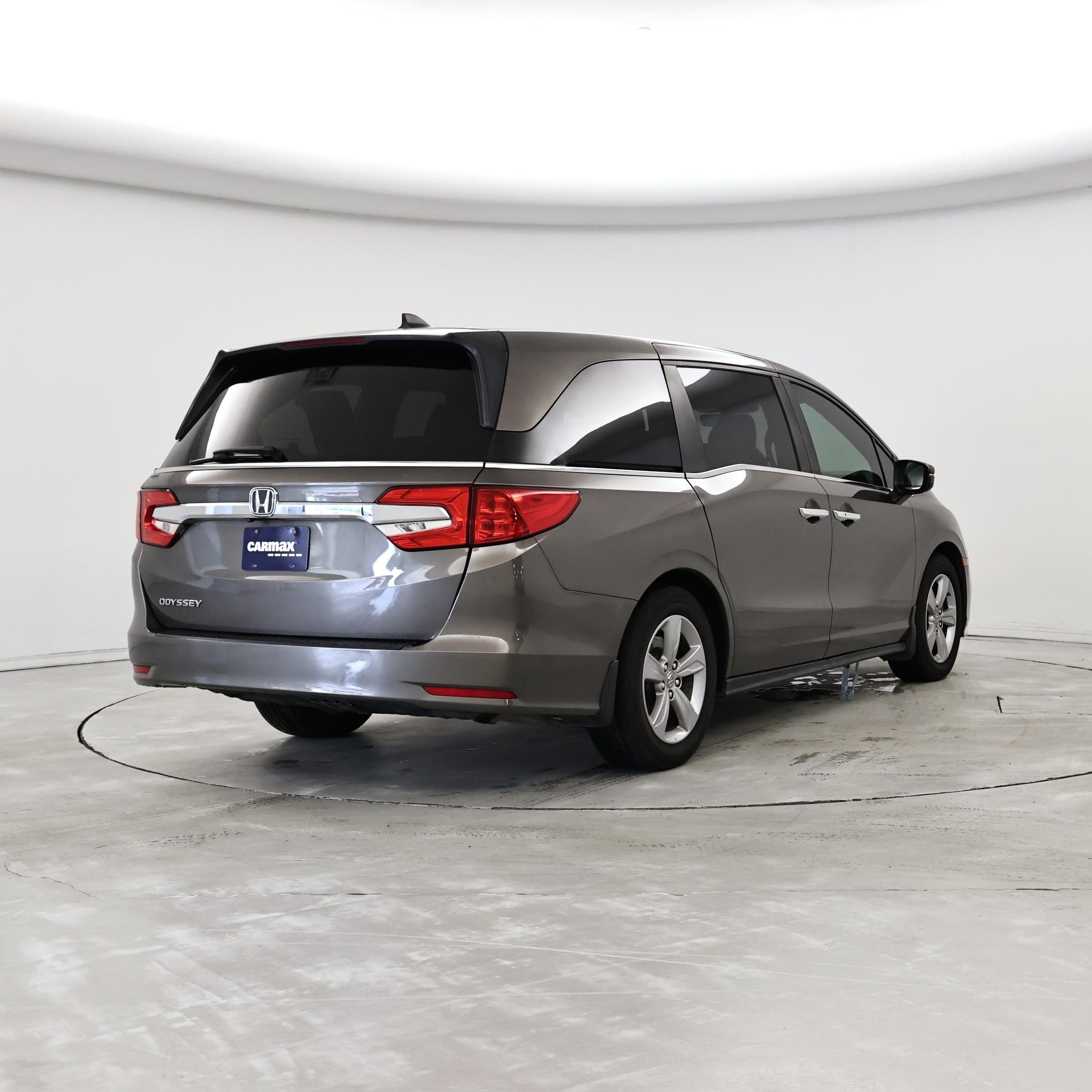 Thumbnail: 2019 Honda Odyssey - 8