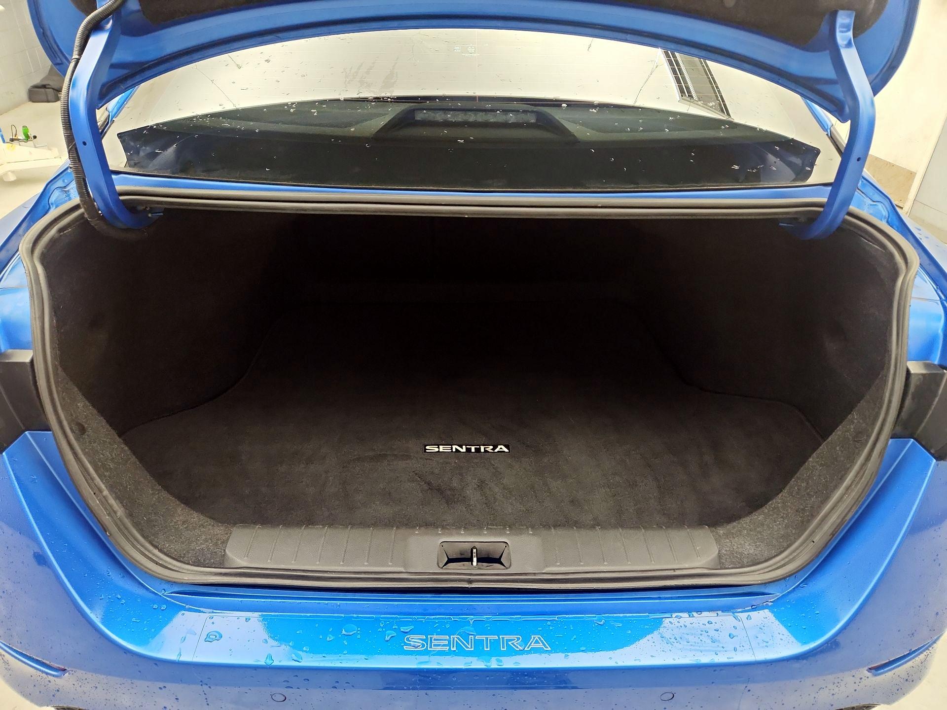 Thumbnail: 2021 Nissan Sentra - 20