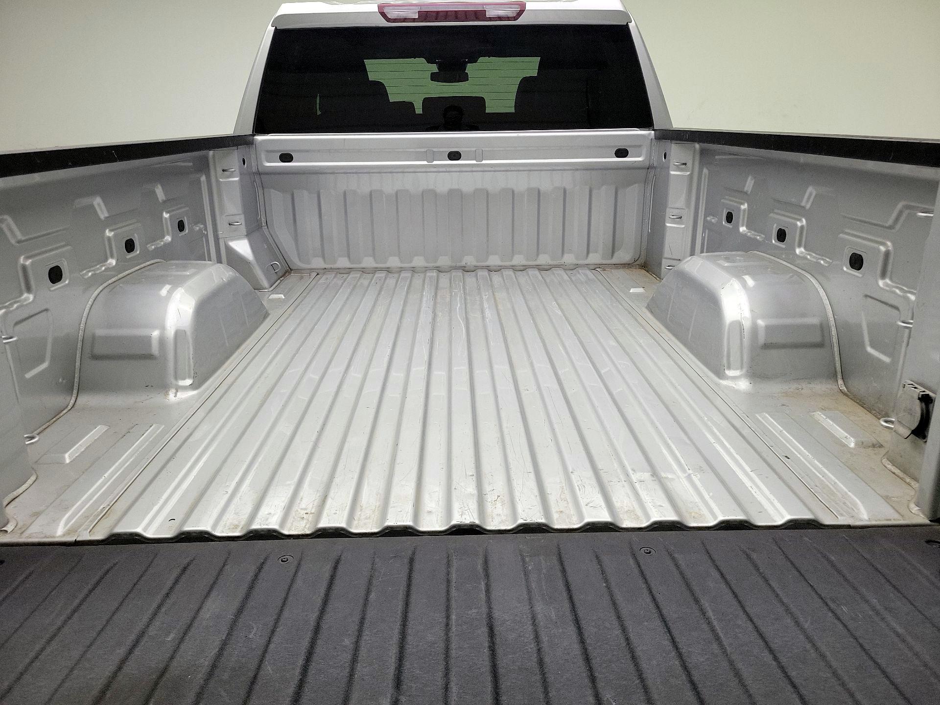 Thumbnail: 2022 Chevrolet Silverado 1500 - 20