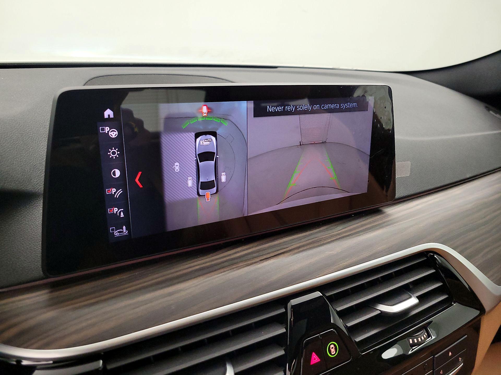 Thumbnail: 2019 BMW 5 Series - 15