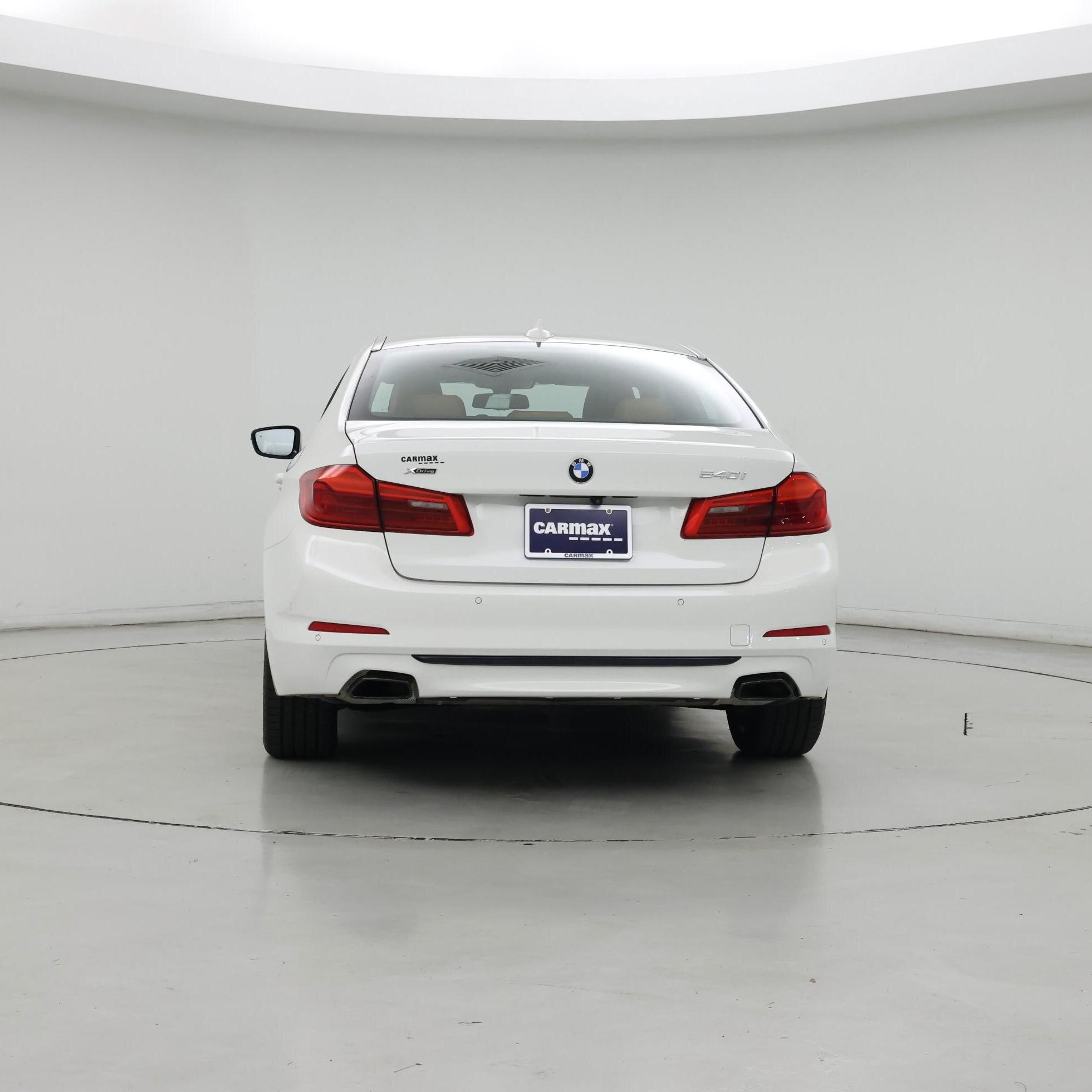 Thumbnail: 2019 BMW 5 Series - 4