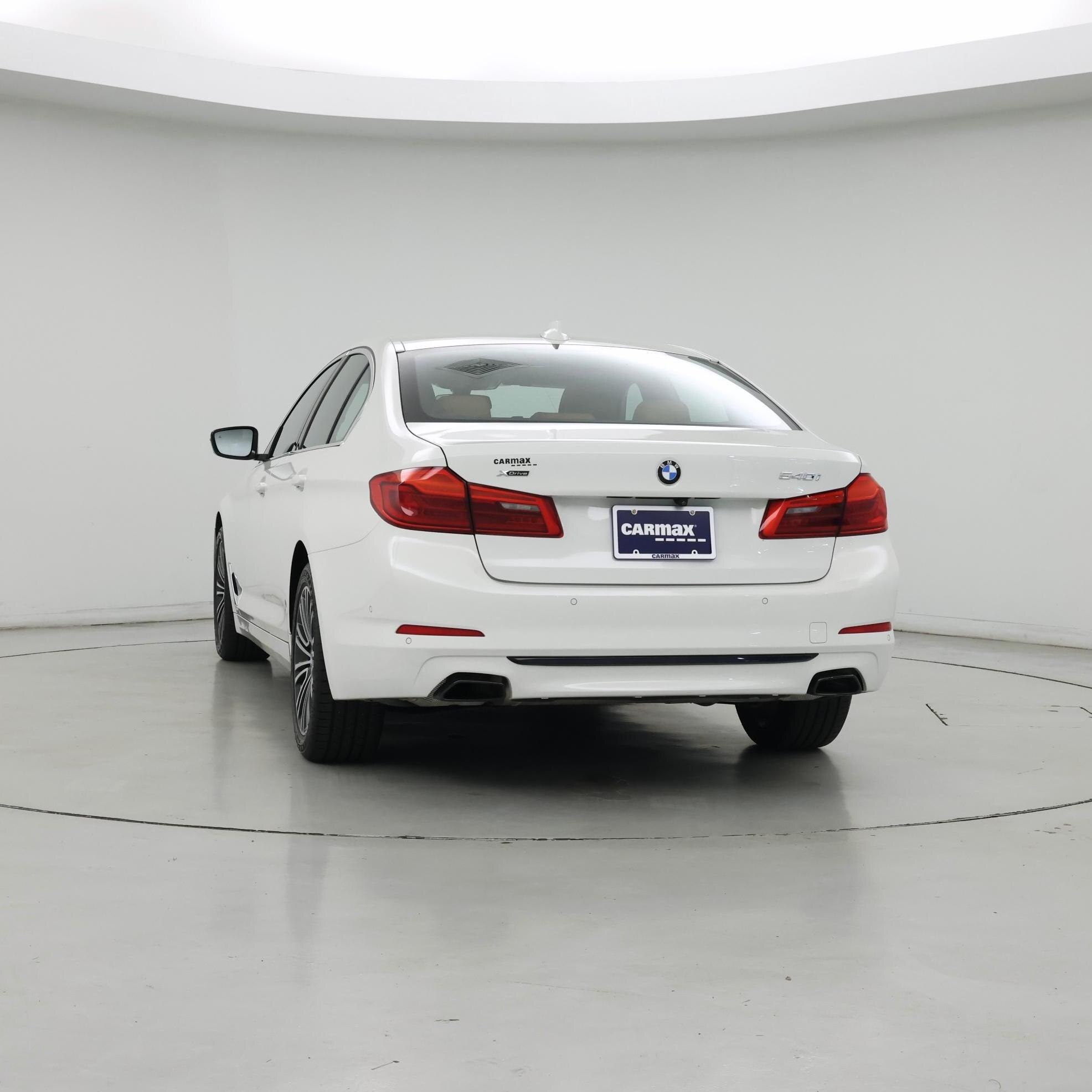 Thumbnail: 2019 BMW 5 Series - 8