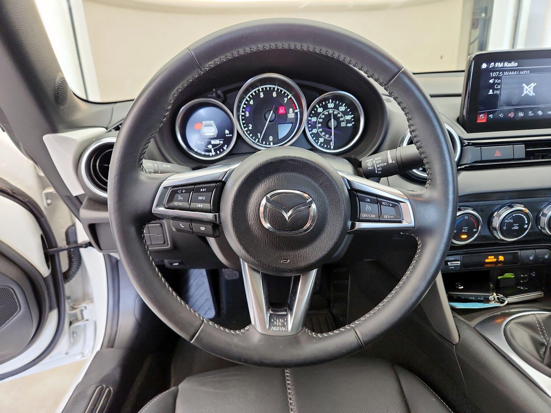 Thumbnail: 2022 Mazda MX-5 Miata - 10