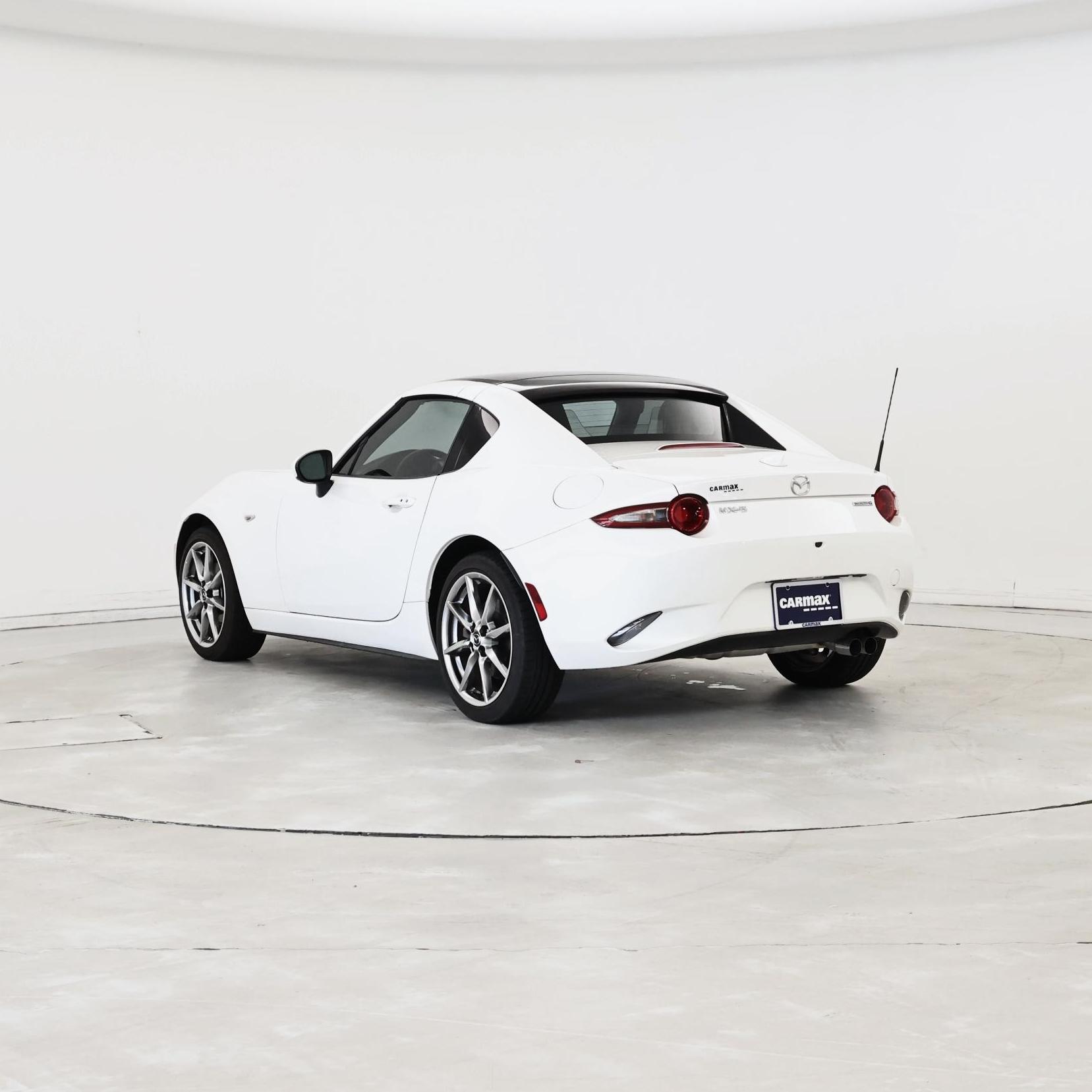 Thumbnail: 2022 Mazda MX-5 Miata - 2
