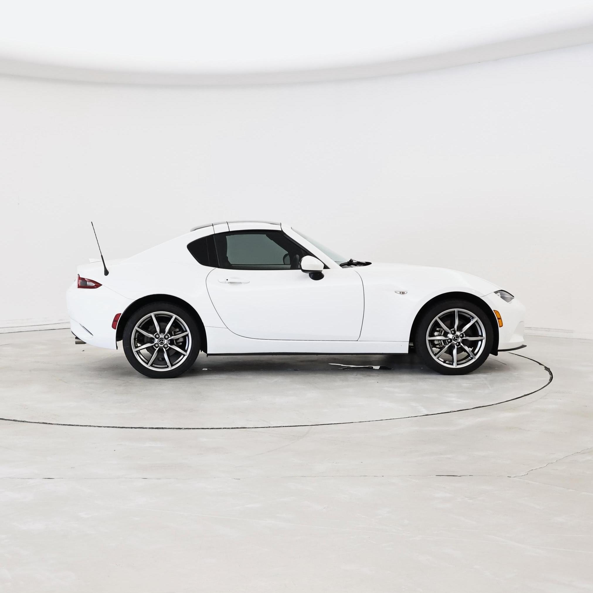Thumbnail: 2022 Mazda MX-5 Miata - 7