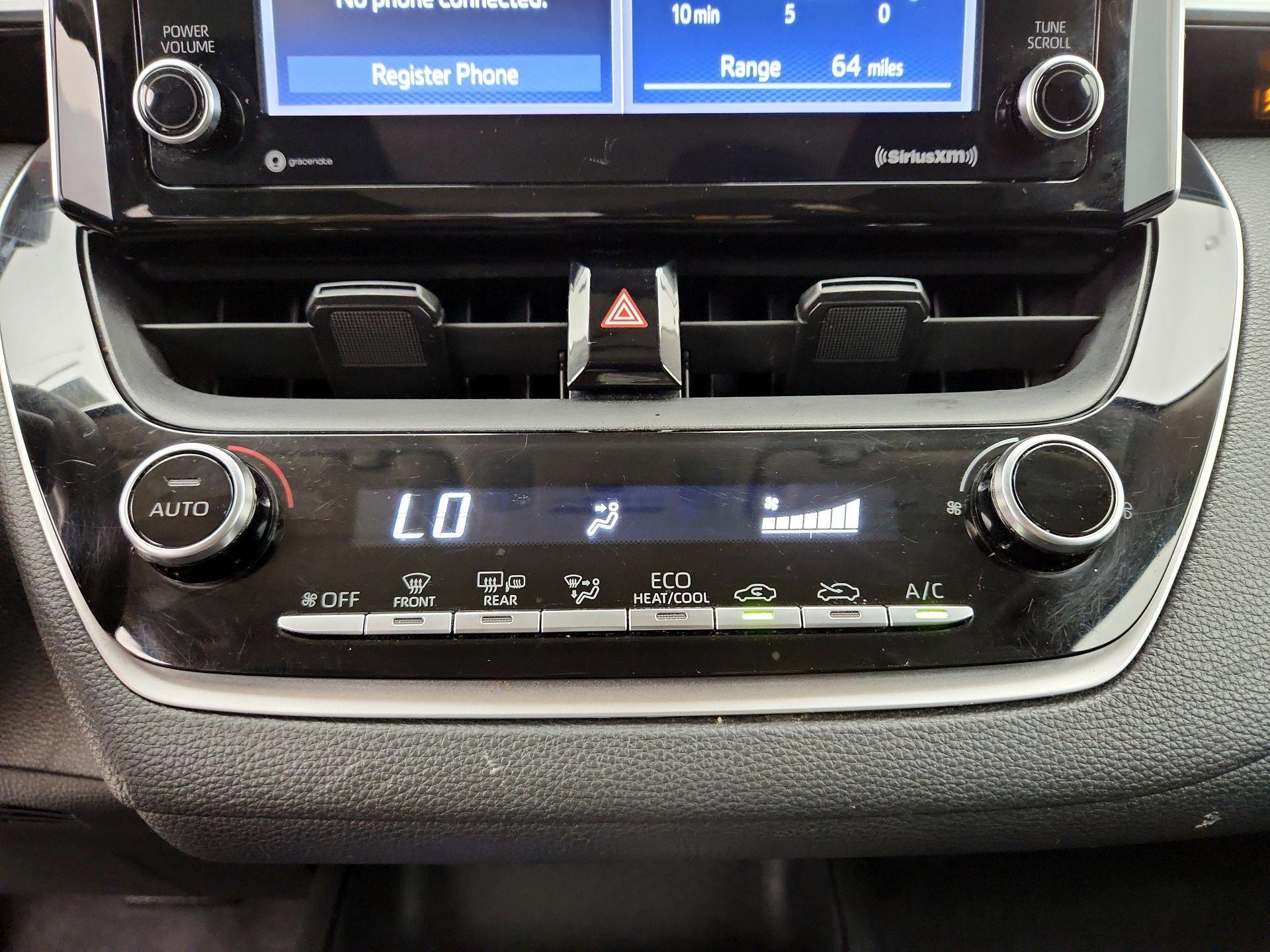 Thumbnail: 2021 Toyota Corolla - 16