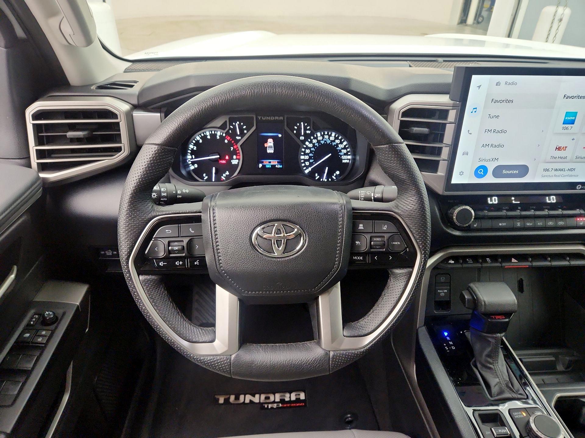 Thumbnail: 2023 Toyota Tundra - 10