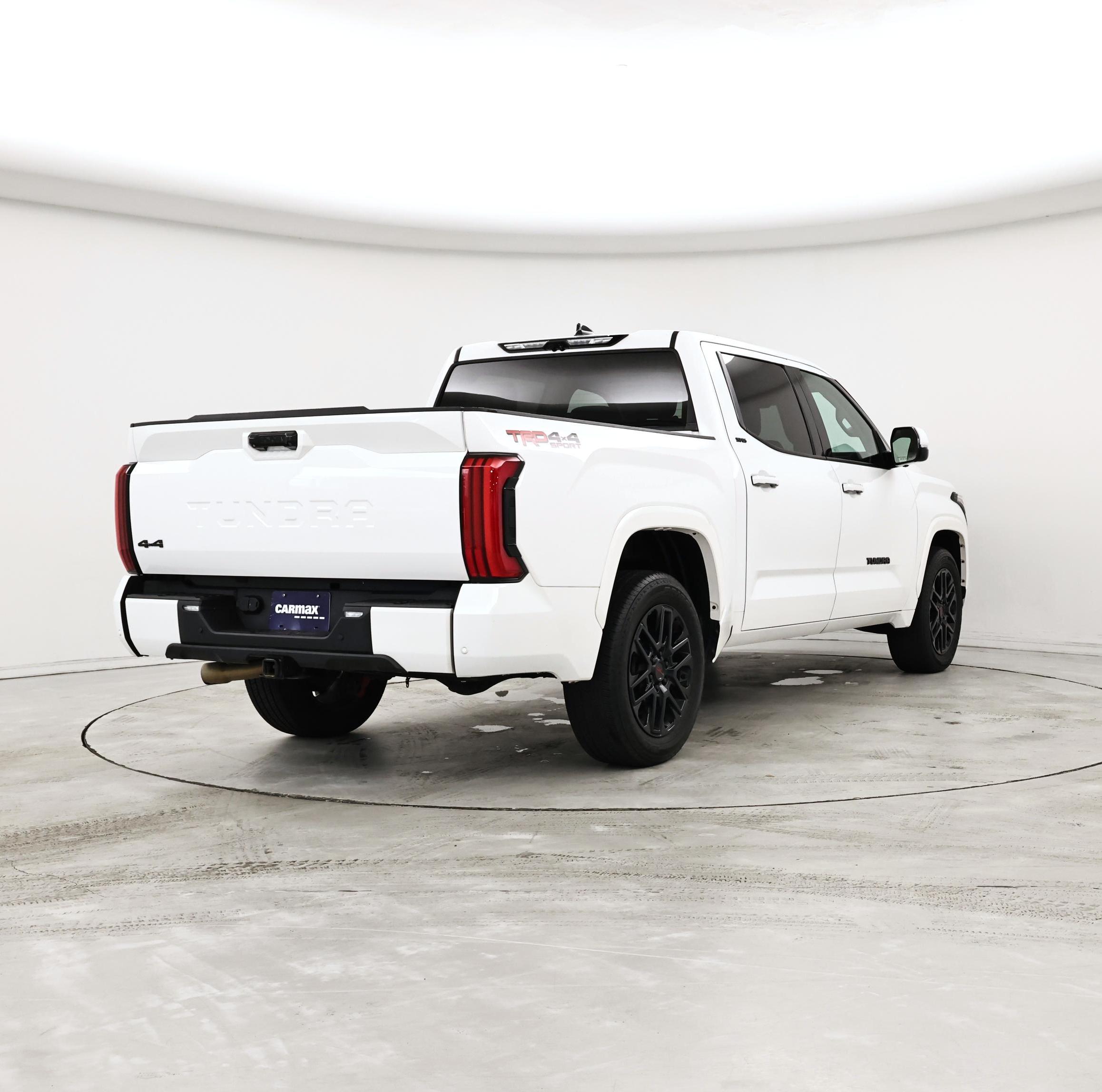 Thumbnail: 2023 Toyota Tundra - 8