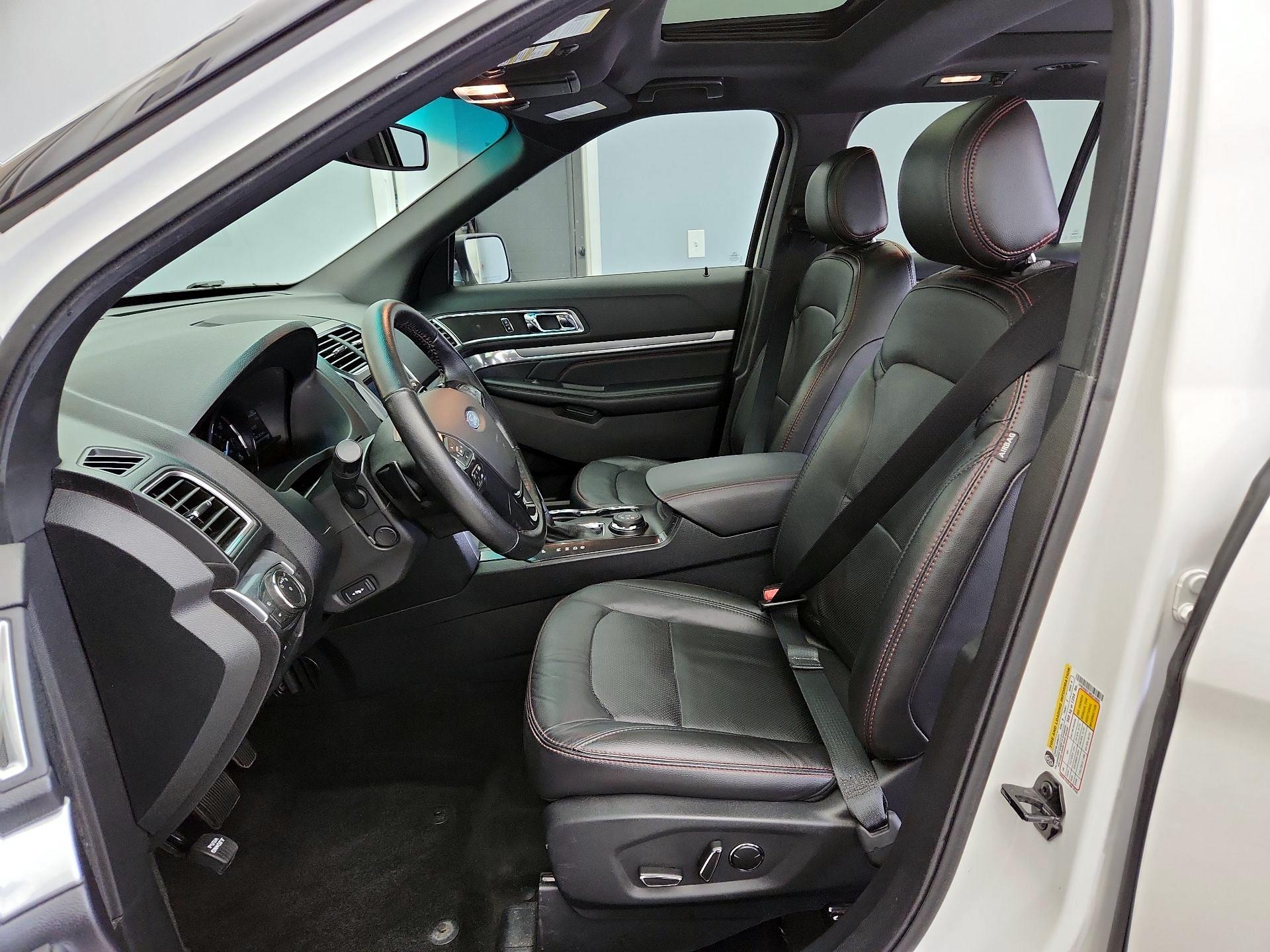 Thumbnail: 2017 Ford Explorer - 11