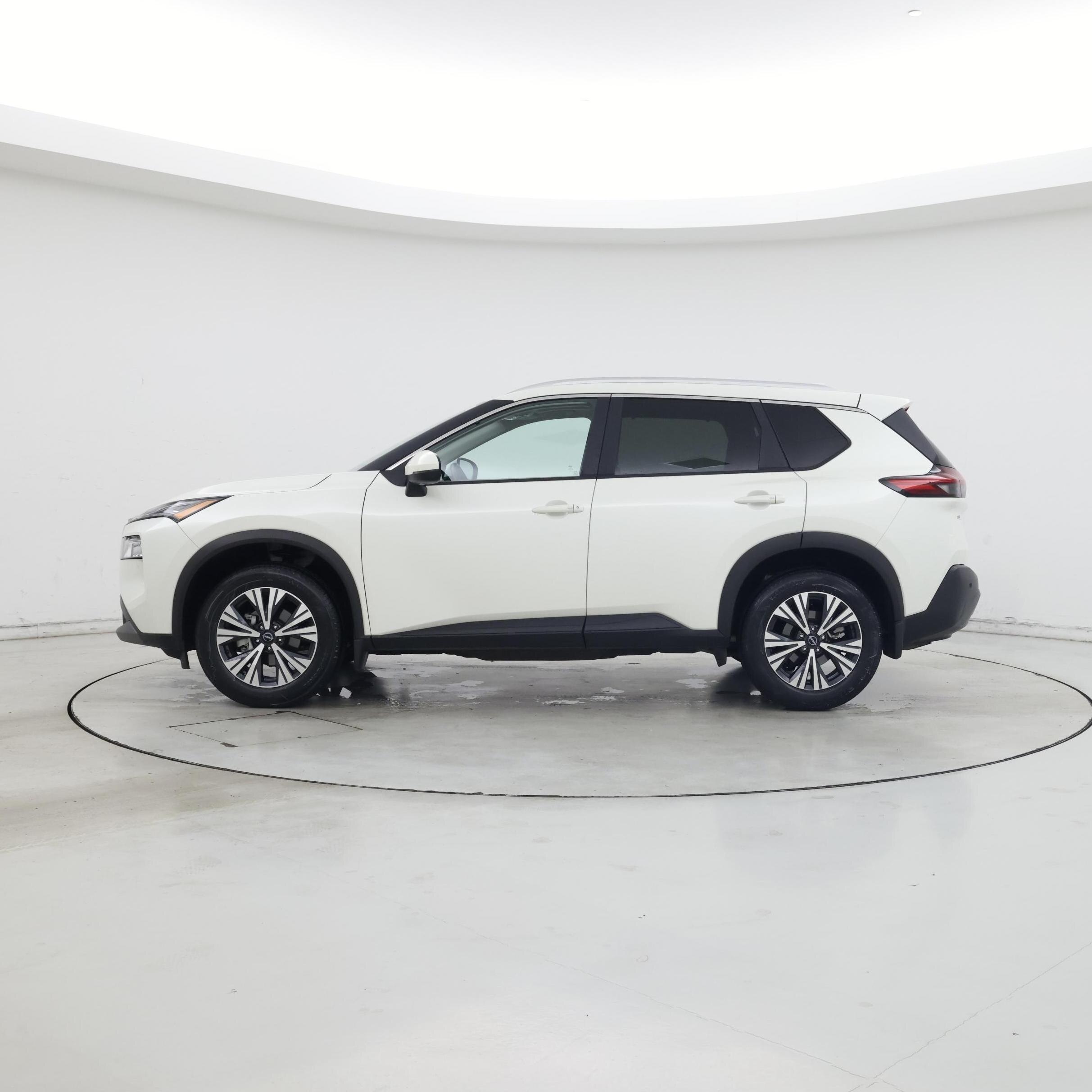Thumbnail: 2023 Nissan Rogue - 3