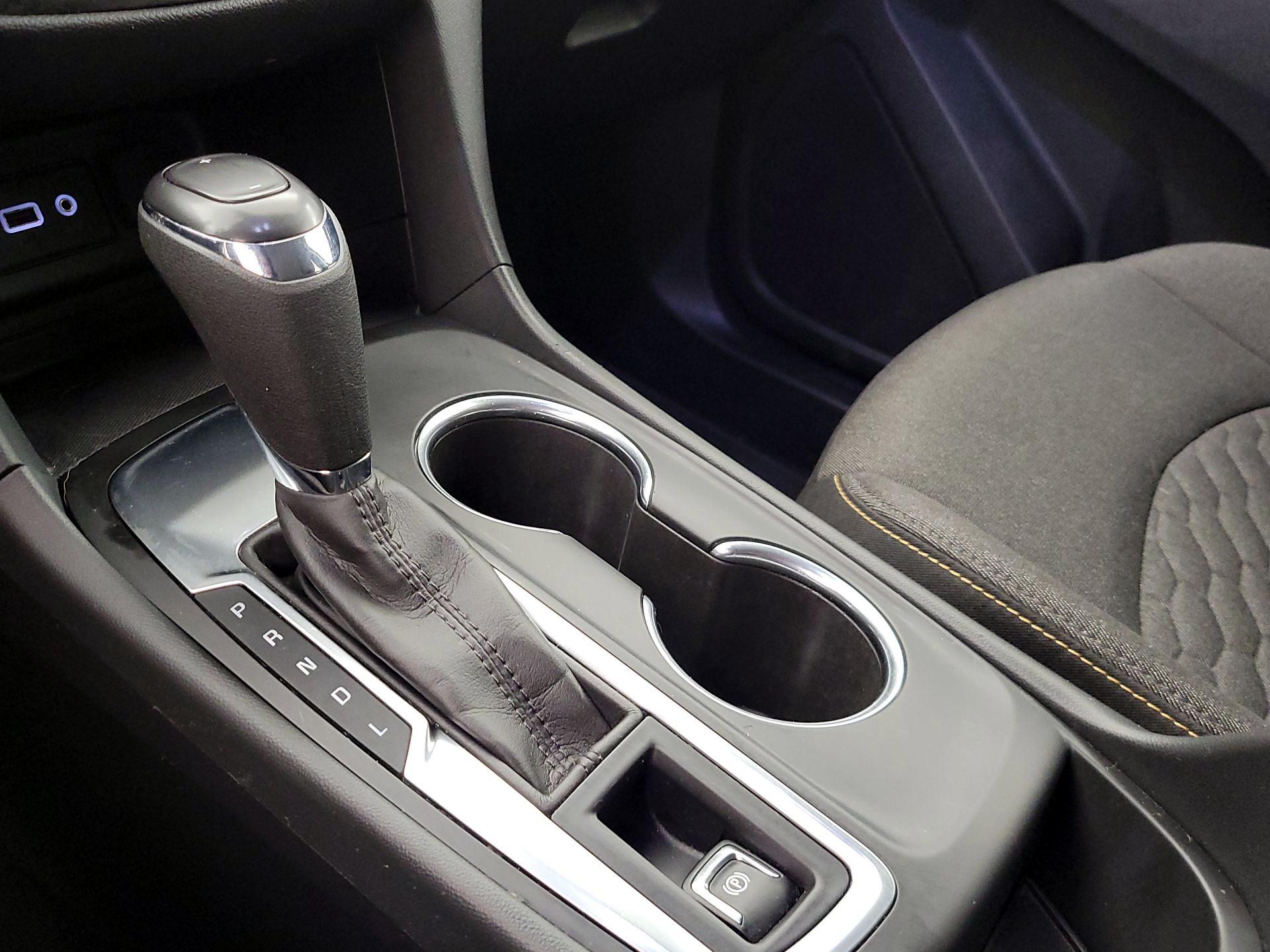 Thumbnail: 2020 Chevrolet Equinox - 17