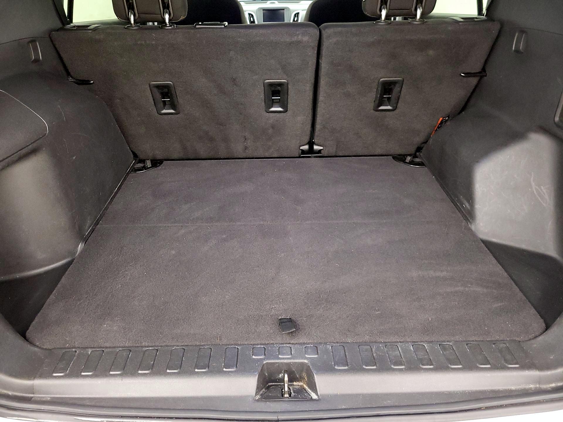 Thumbnail: 2020 Chevrolet Equinox - 20