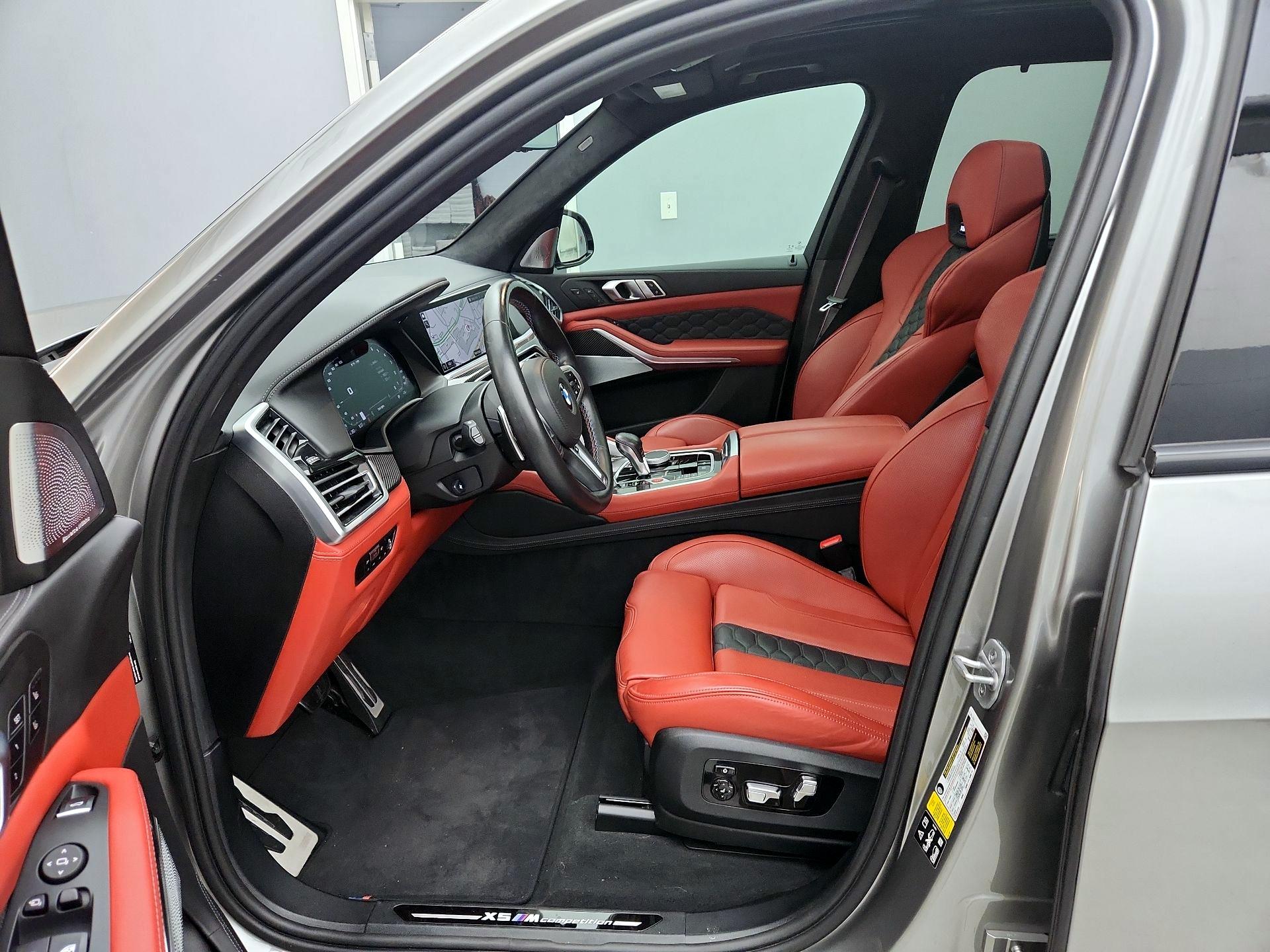 Thumbnail: 2022 BMW X5 - 11