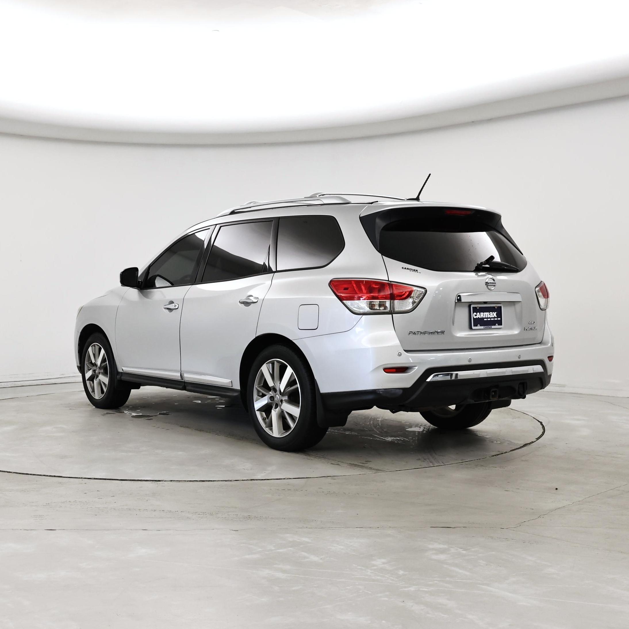 Thumbnail: 2014 Nissan Pathfinder - 2