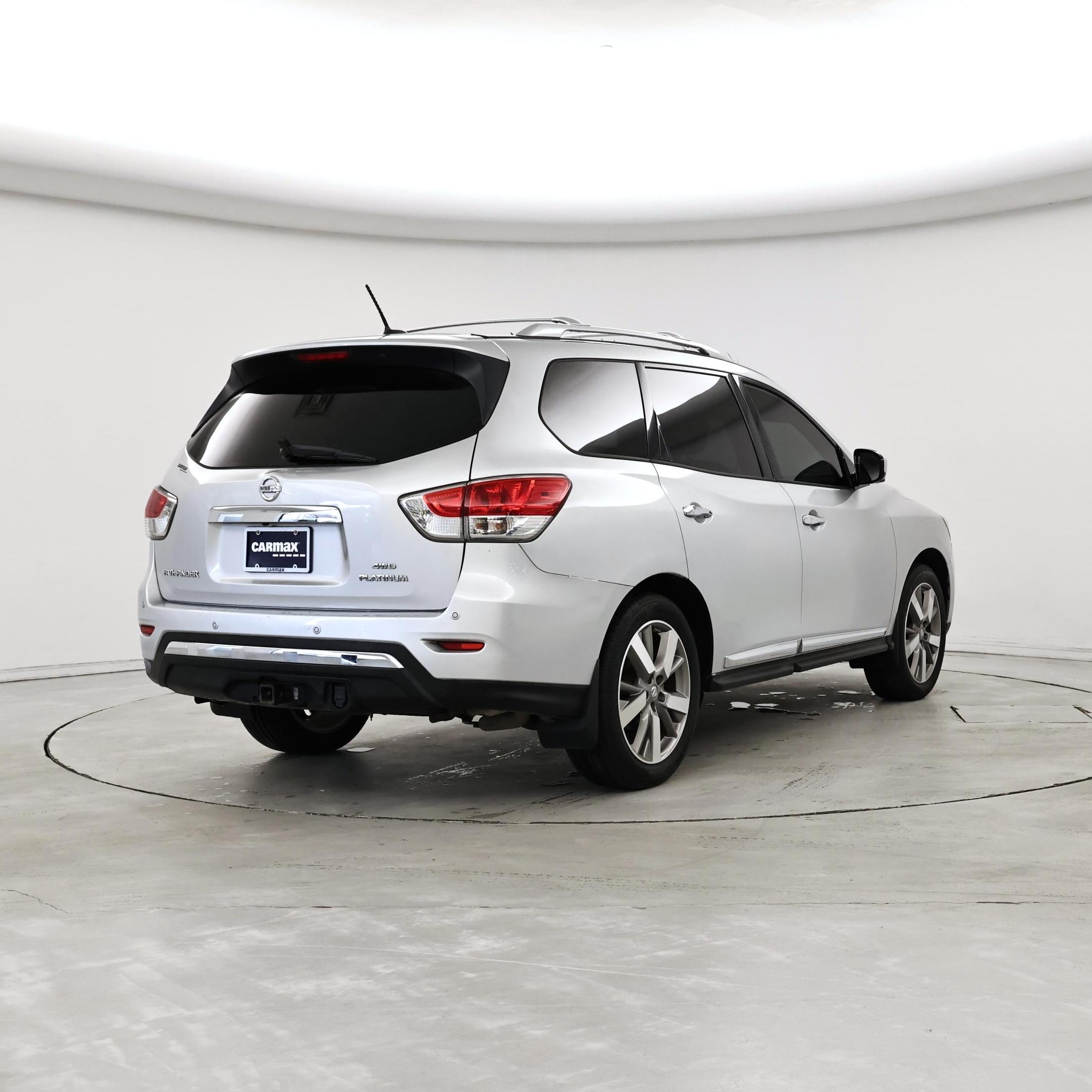 Thumbnail: 2014 Nissan Pathfinder - 8
