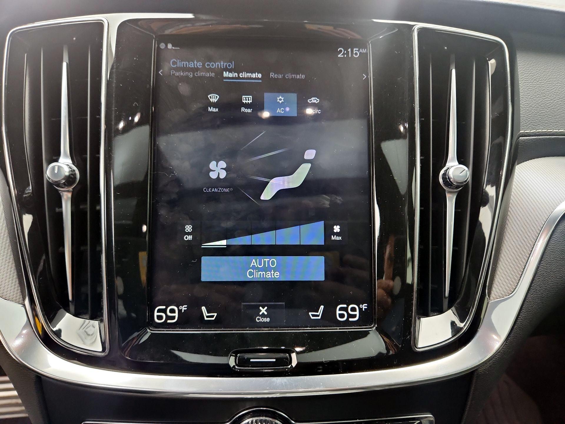 Thumbnail: 2020 Volvo S60 - 16