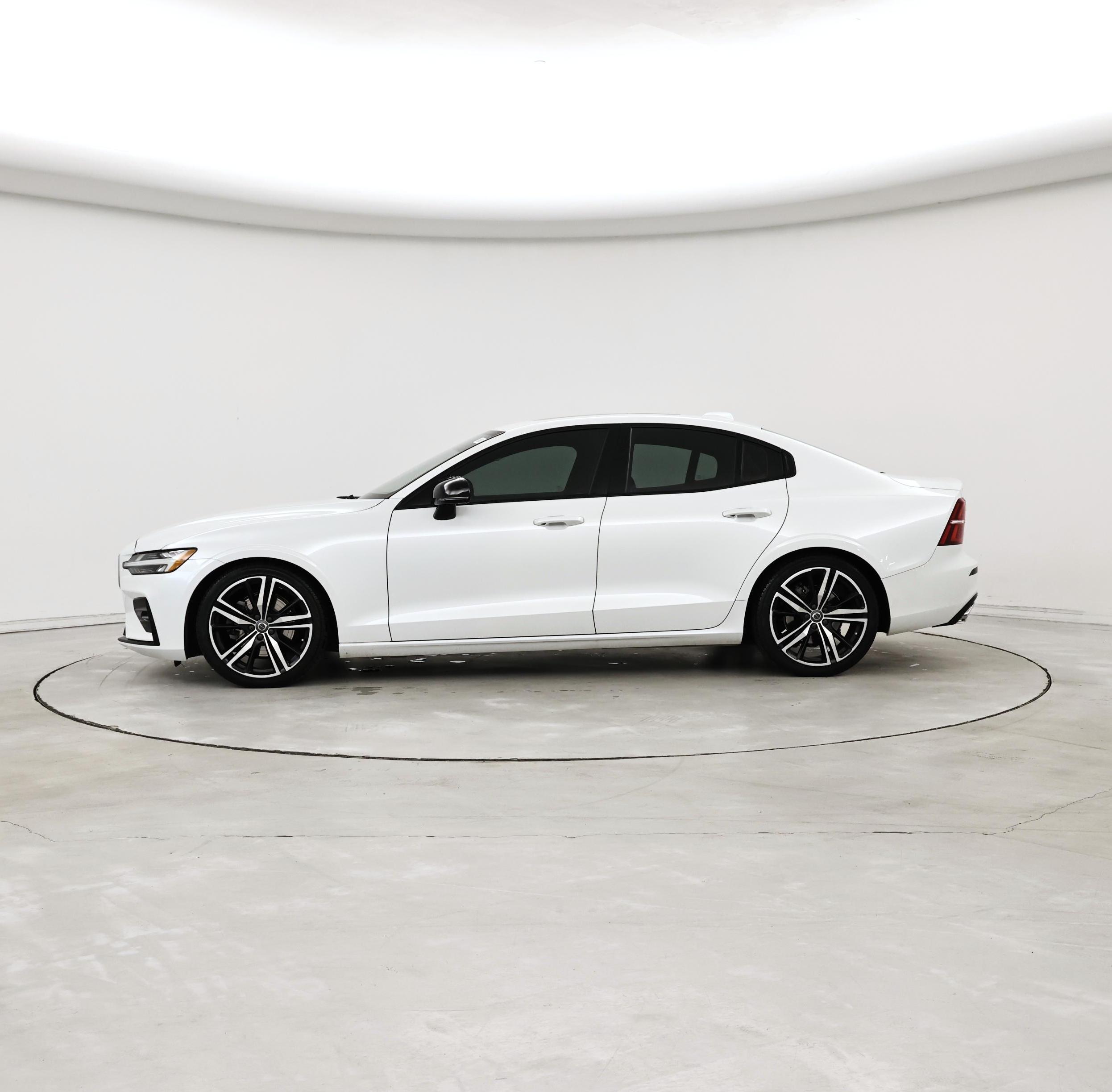 Thumbnail: 2020 Volvo S60 - 3