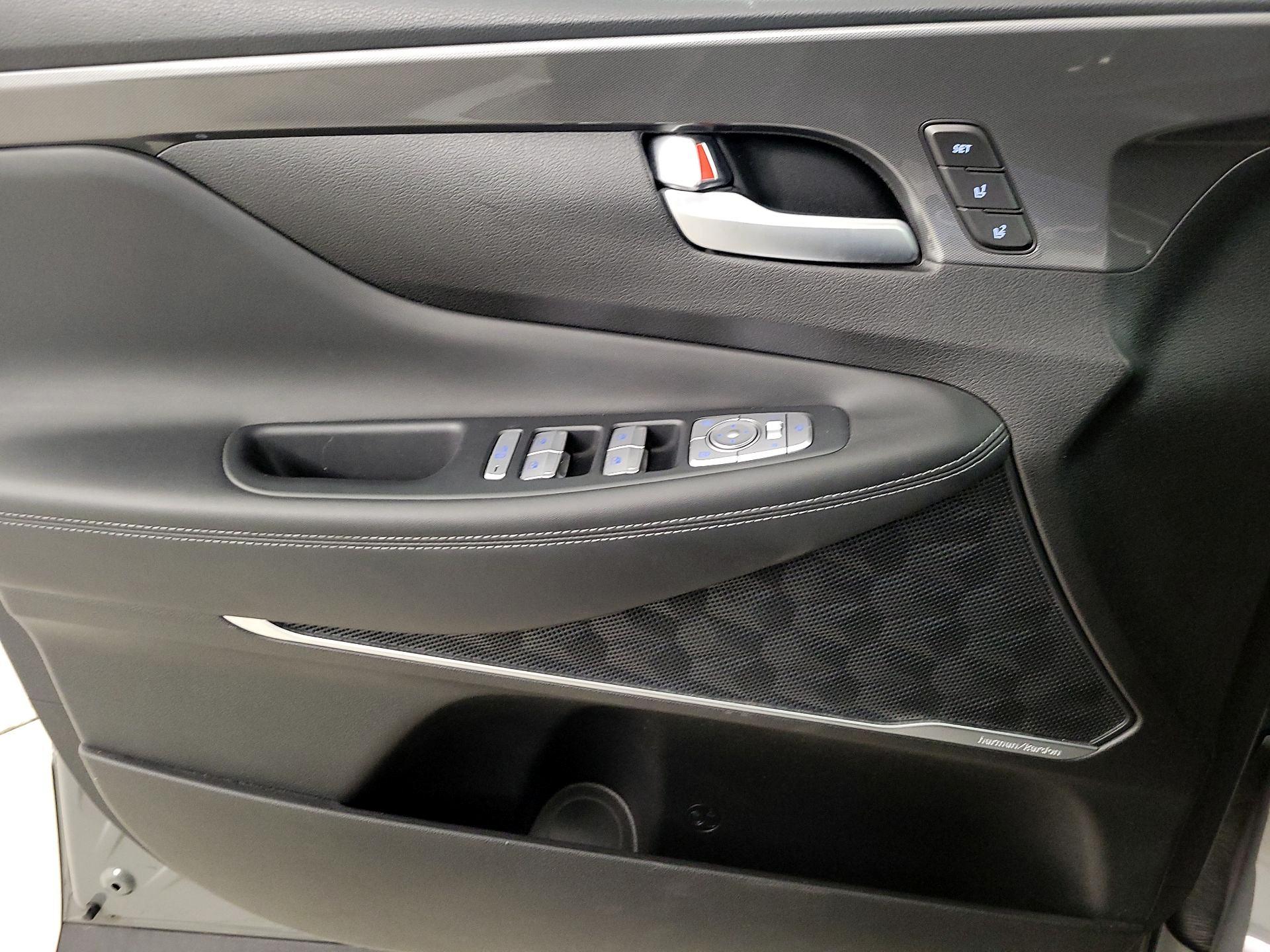 Thumbnail: 2022 Hyundai Santa Fe - 12