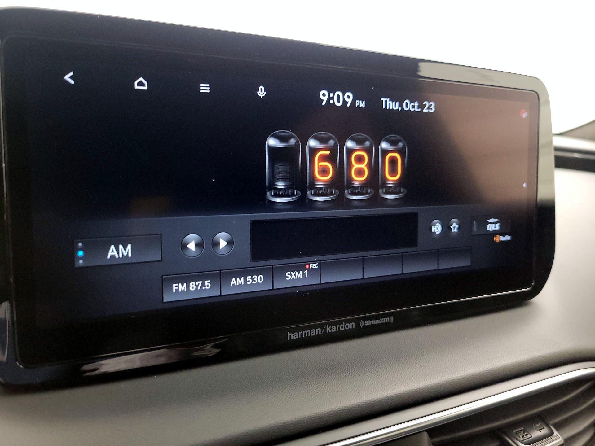 Thumbnail: 2022 Hyundai Santa Fe - 16