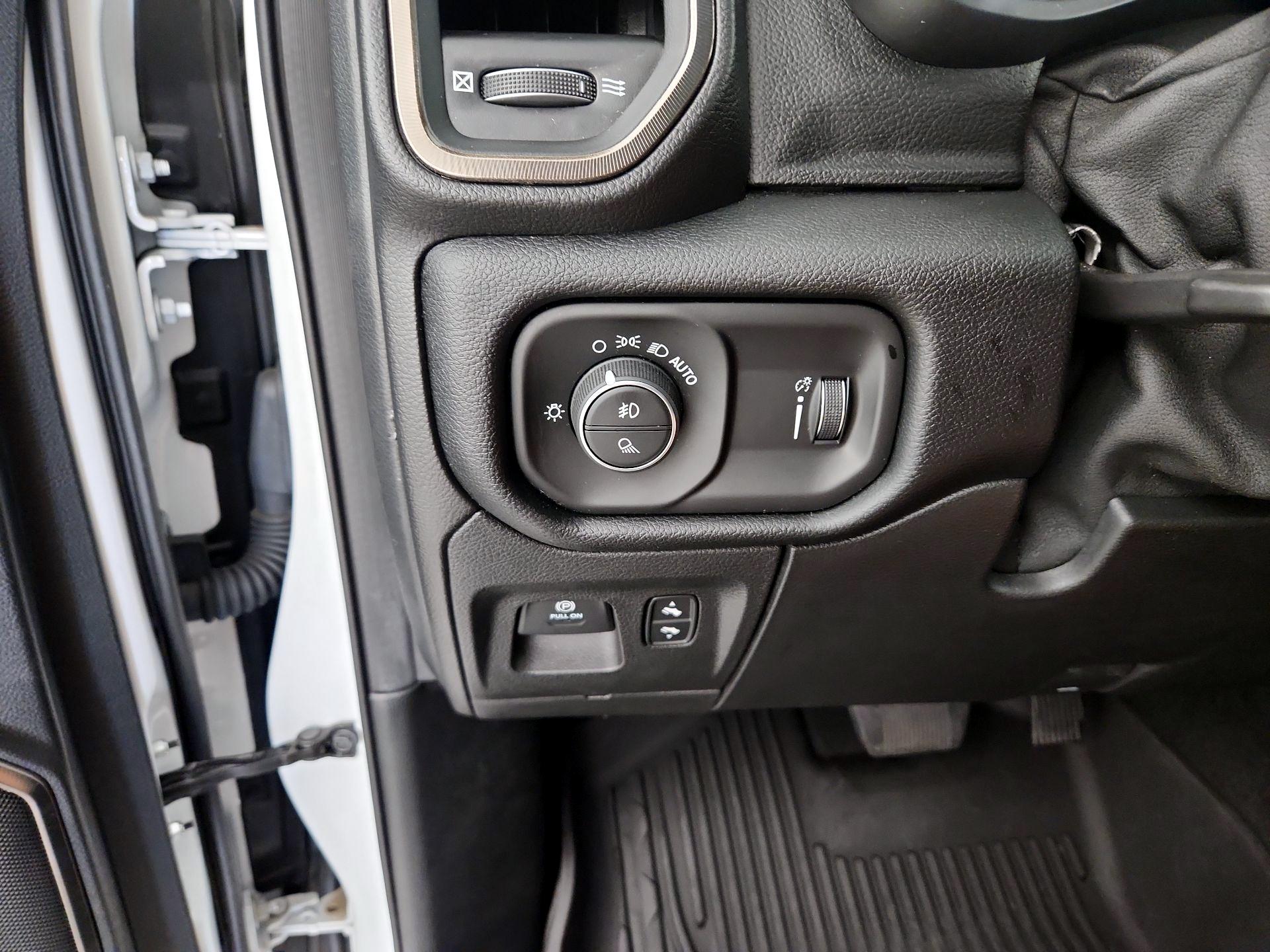 Thumbnail: 2021 RAM 1500 - 13