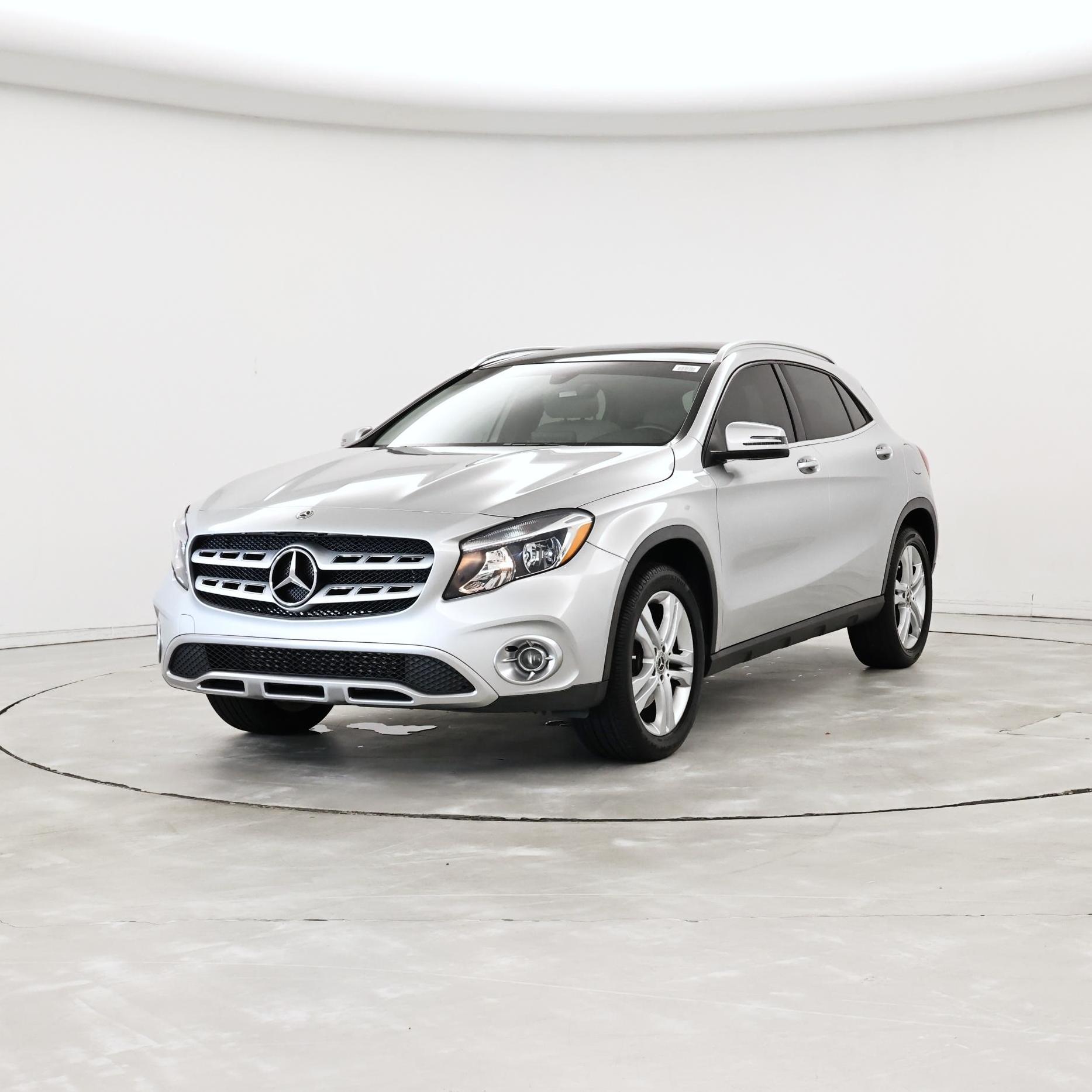 Thumbnail: 2018 Mercedes-Benz GLA - 4