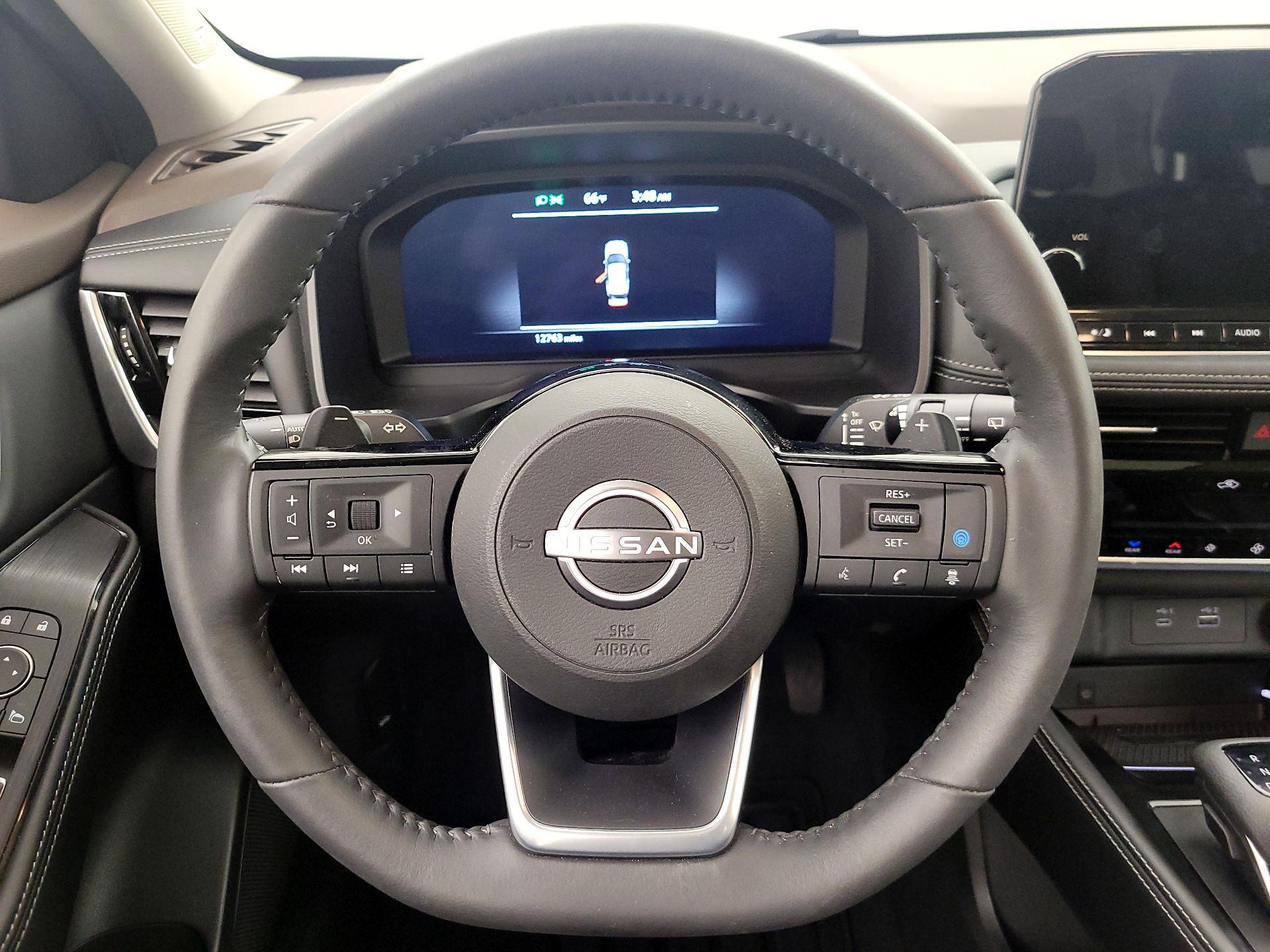 Thumbnail: 2023 Nissan Rogue - 10