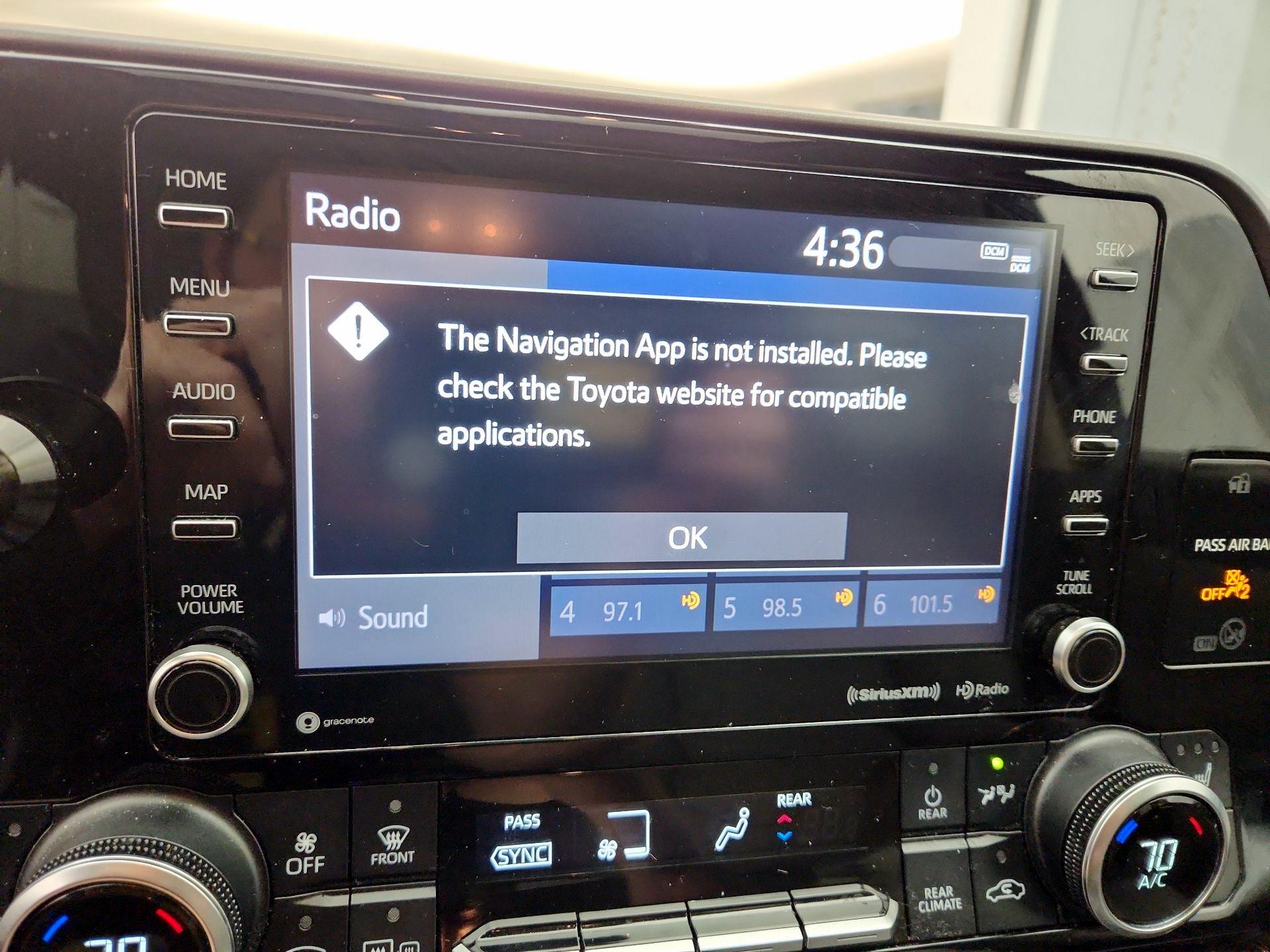 Thumbnail: 2022 Toyota Highlander - 14