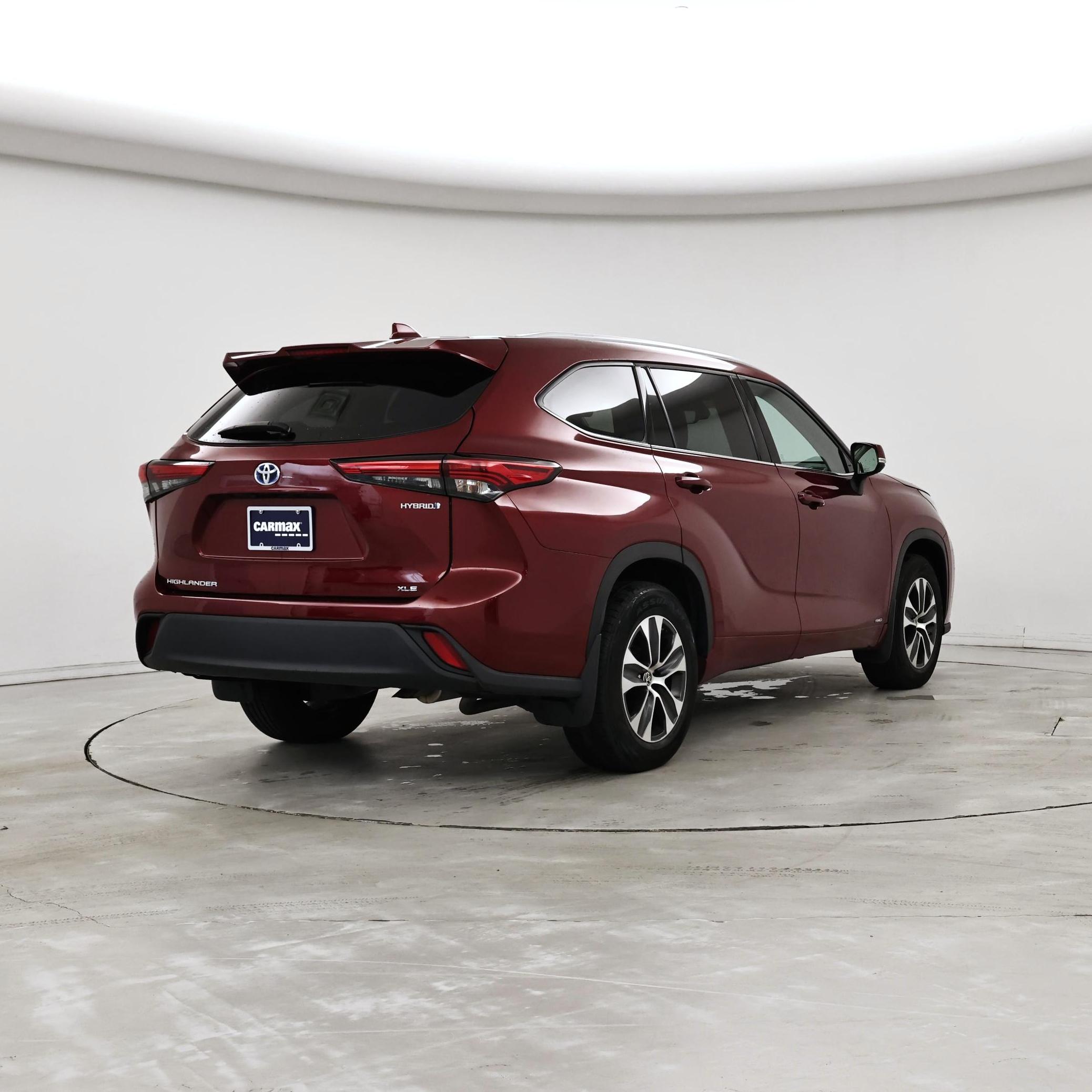 Thumbnail: 2022 Toyota Highlander - 8