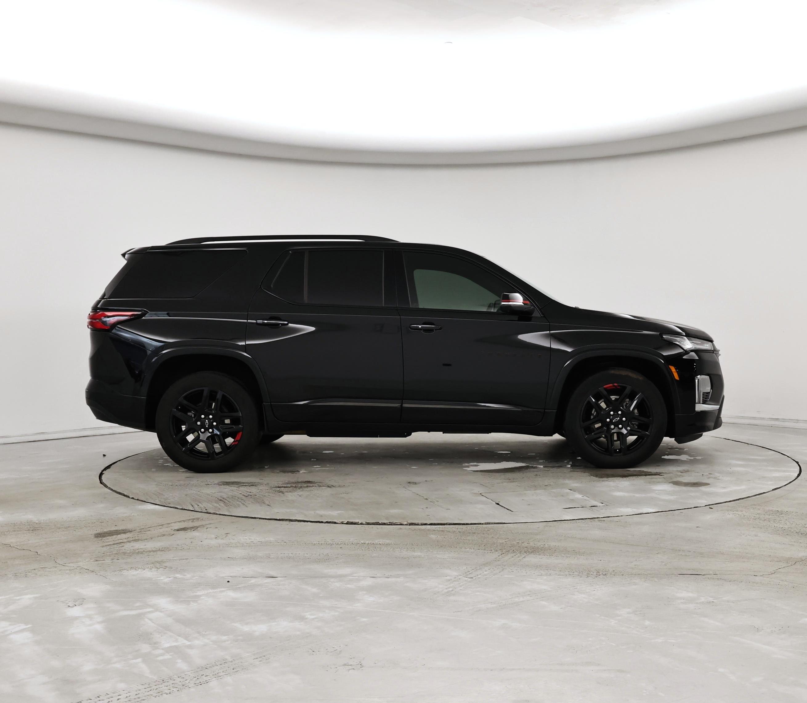 Thumbnail: 2023 Chevrolet Traverse - 7