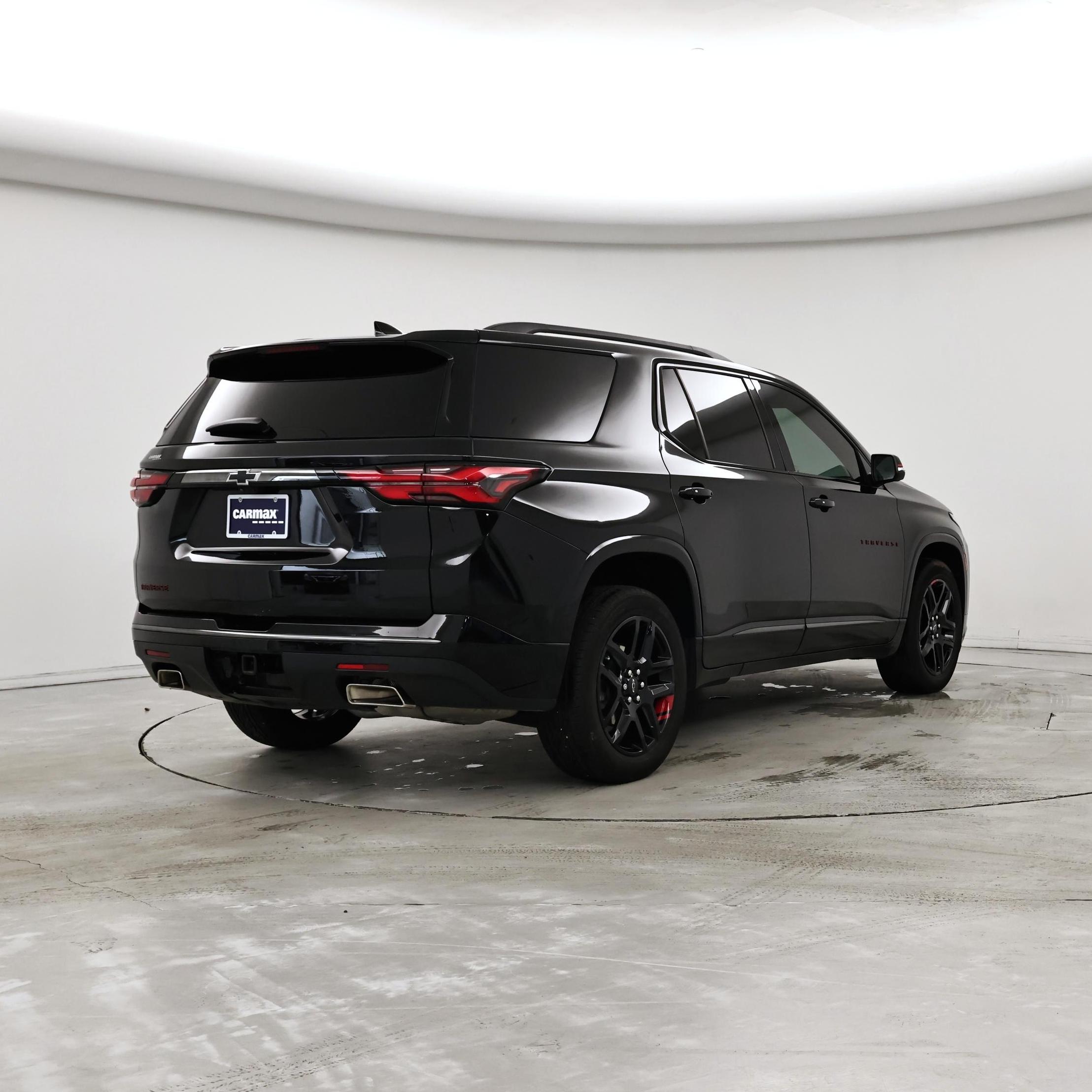 Thumbnail: 2023 Chevrolet Traverse - 8
