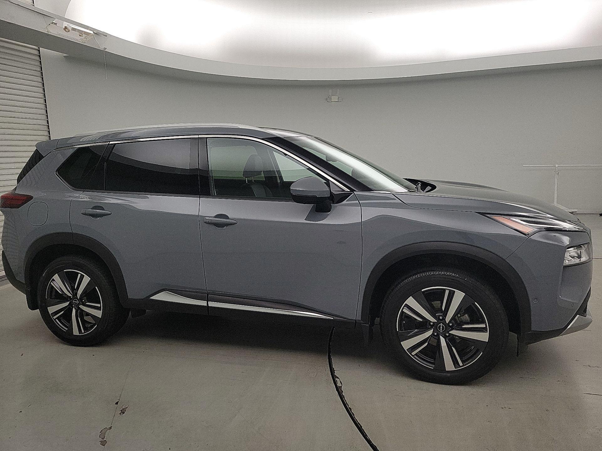 Thumbnail: 2023 Nissan Rogue - 4