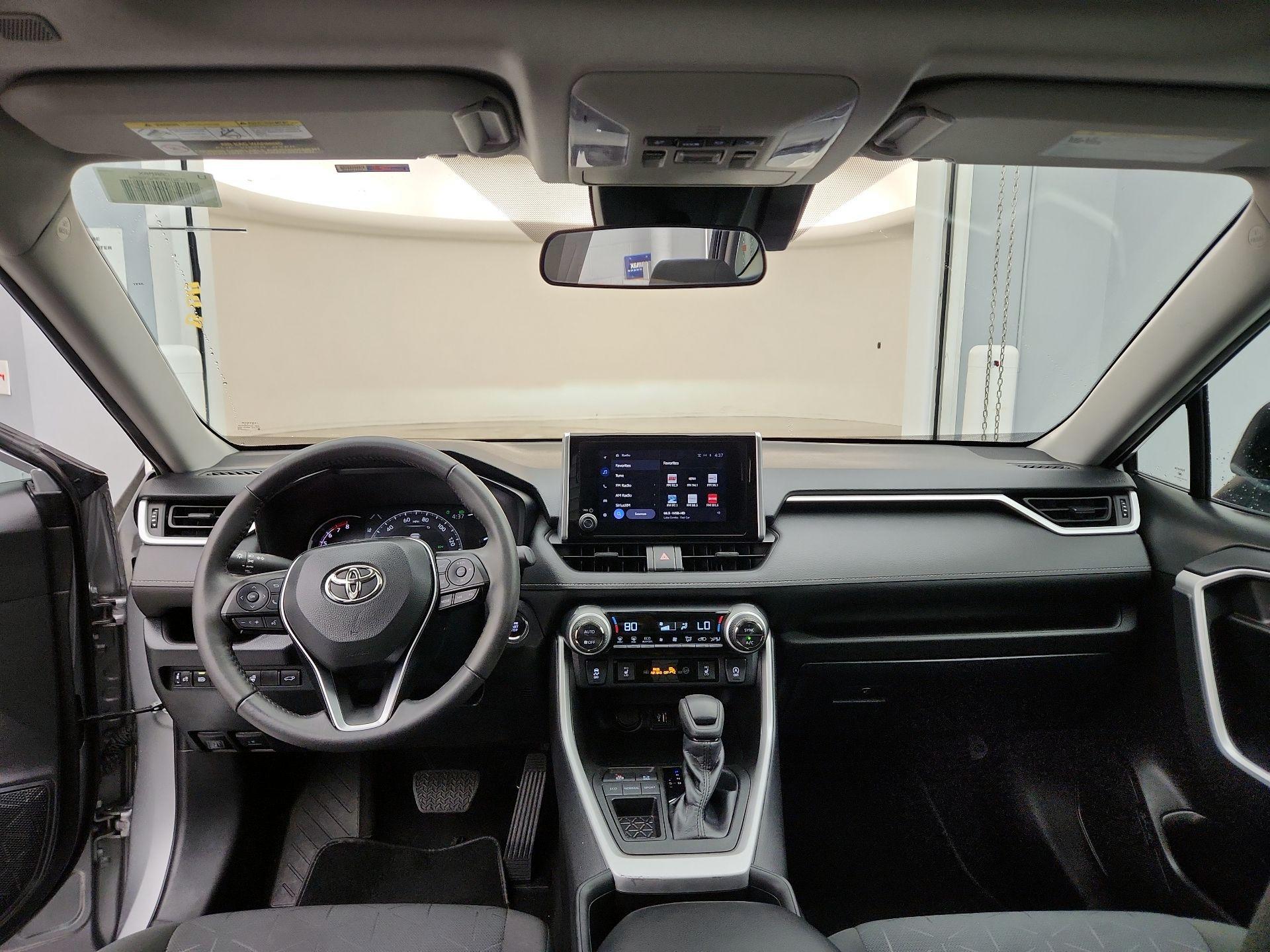 Thumbnail: 2023 Toyota RAV4 - 9