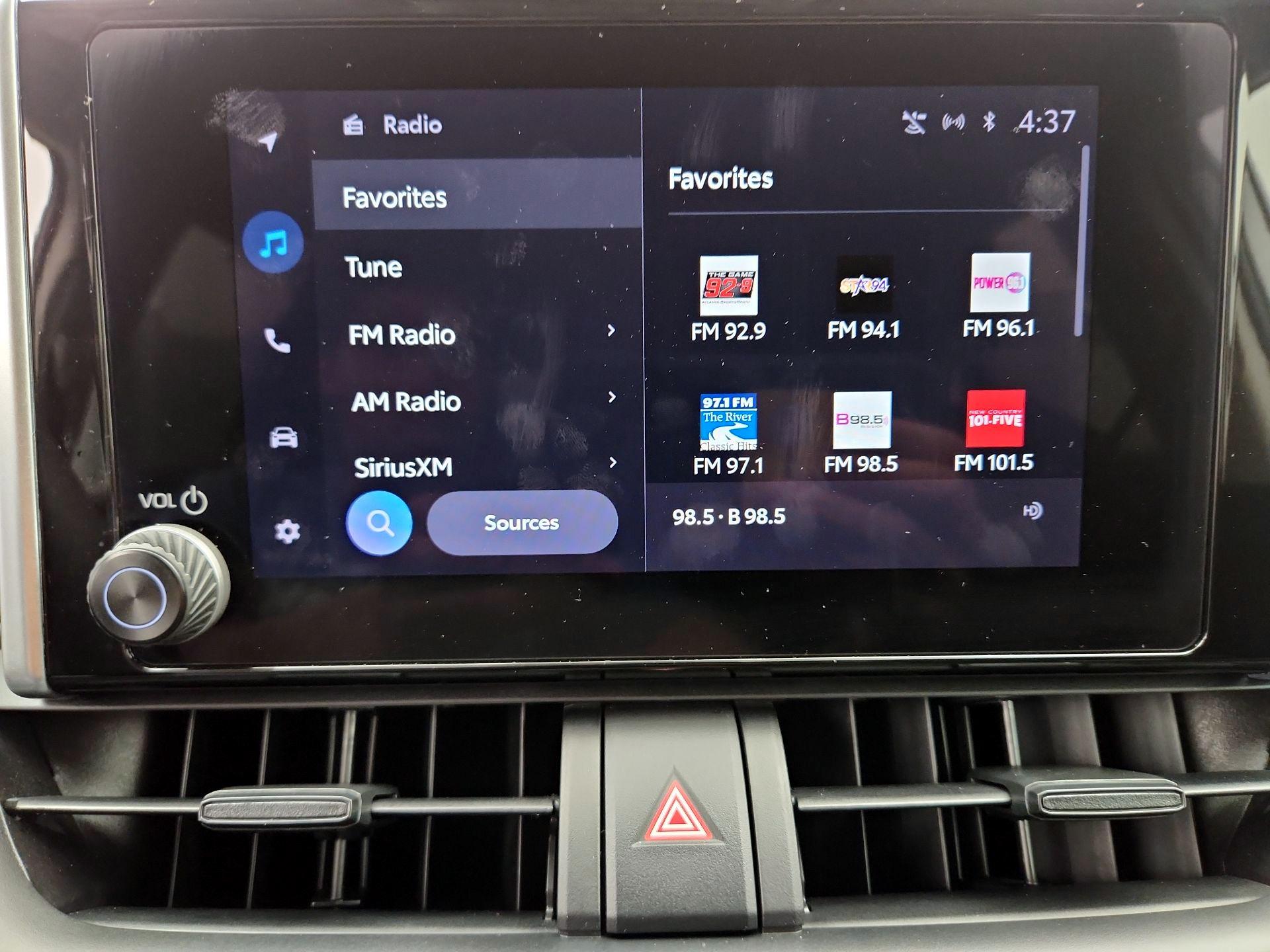 Thumbnail: 2023 Toyota RAV4 - 15