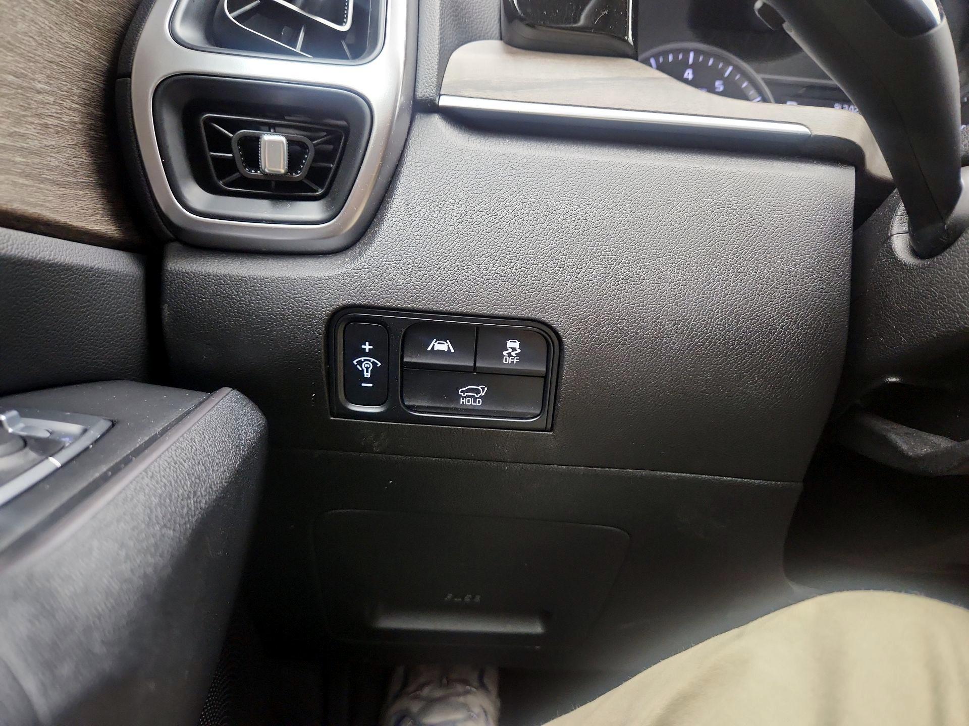 Thumbnail: 2022 Kia Sorento - 13