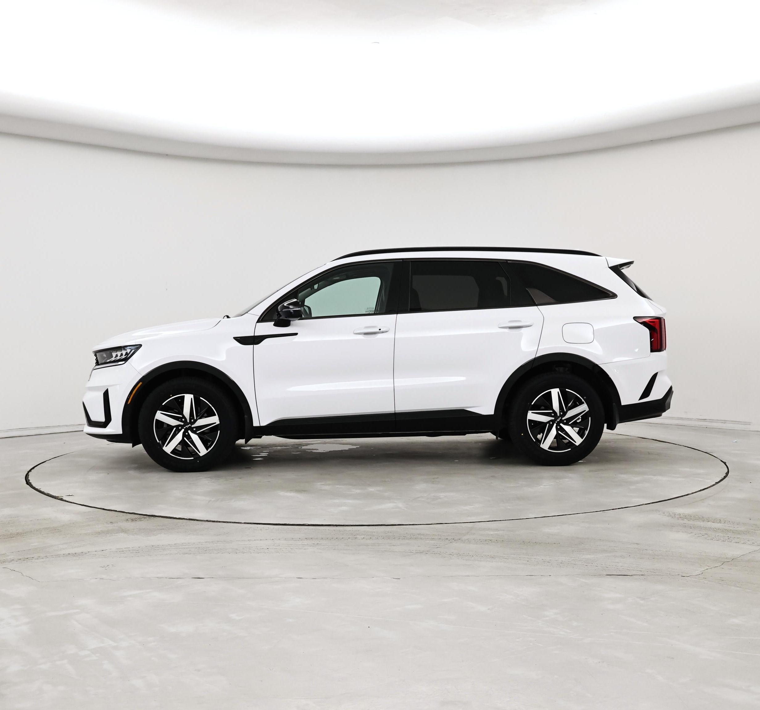 Thumbnail: 2022 Kia Sorento - 3