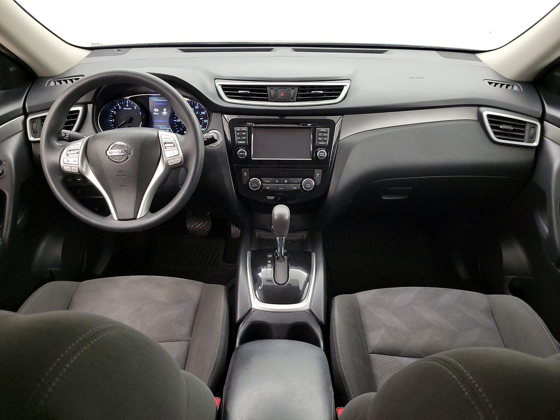 Thumbnail: 2016 Nissan Rogue - 9