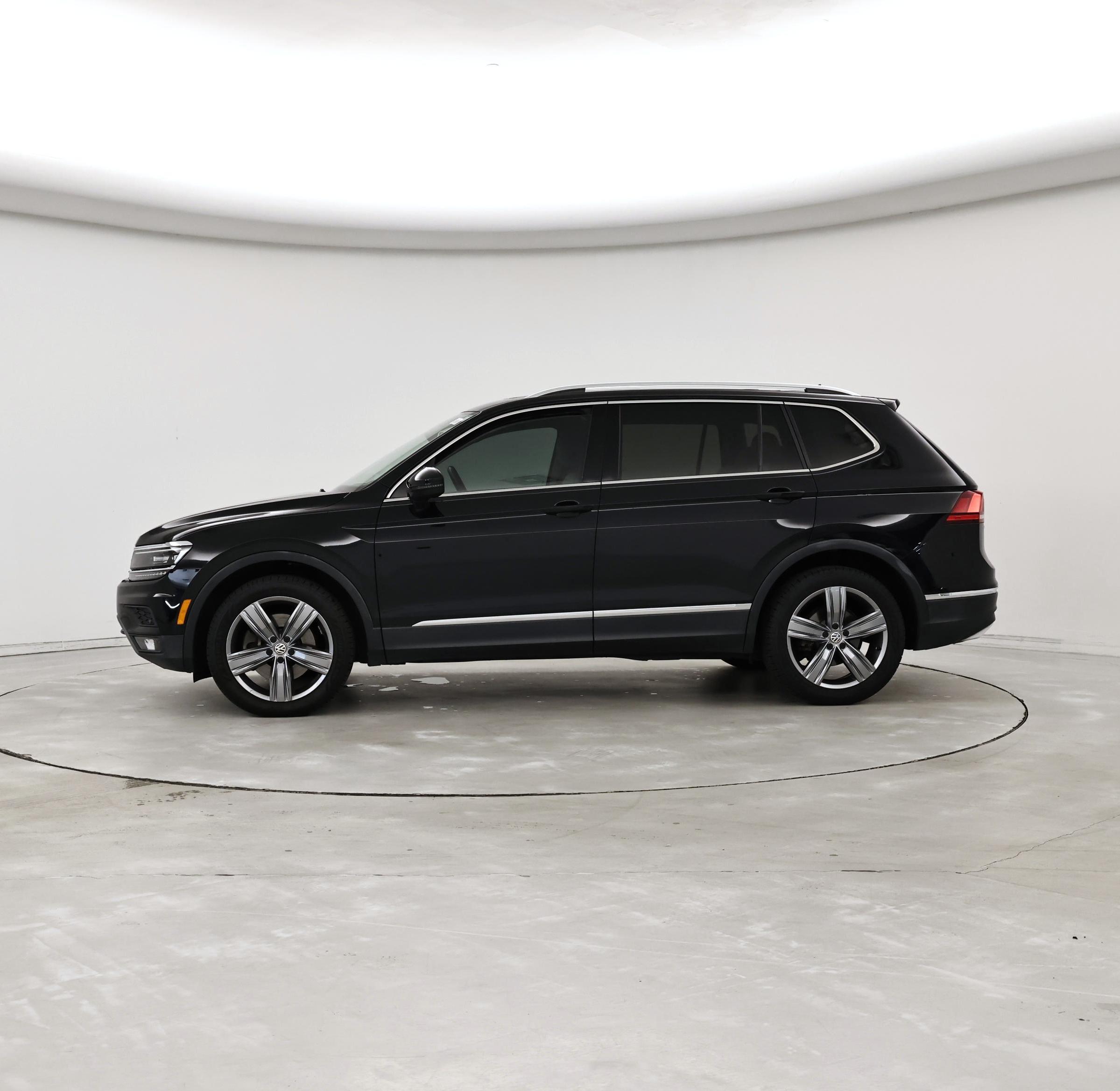 Thumbnail: 2018 Volkswagen Tiguan - 3
