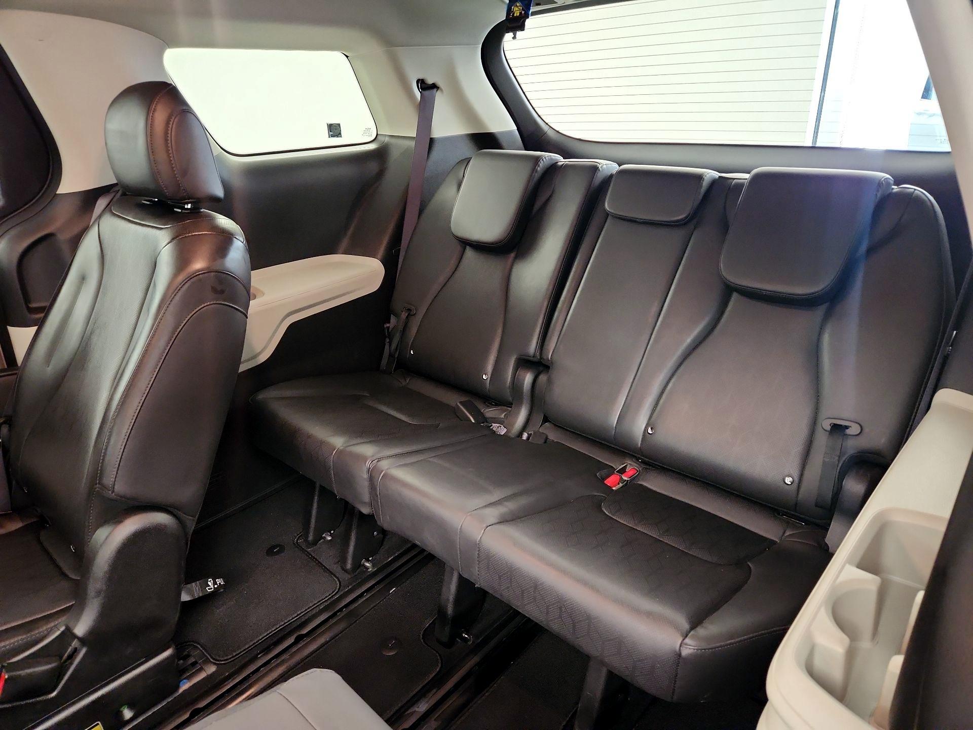 Thumbnail: 2024 Kia Carnival - 20