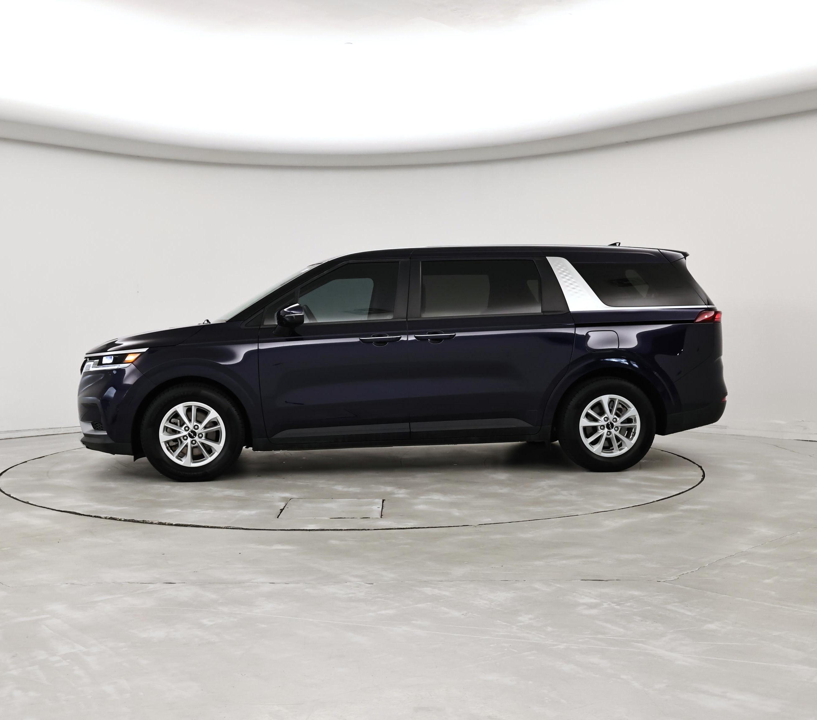 Thumbnail: 2024 Kia Carnival - 3