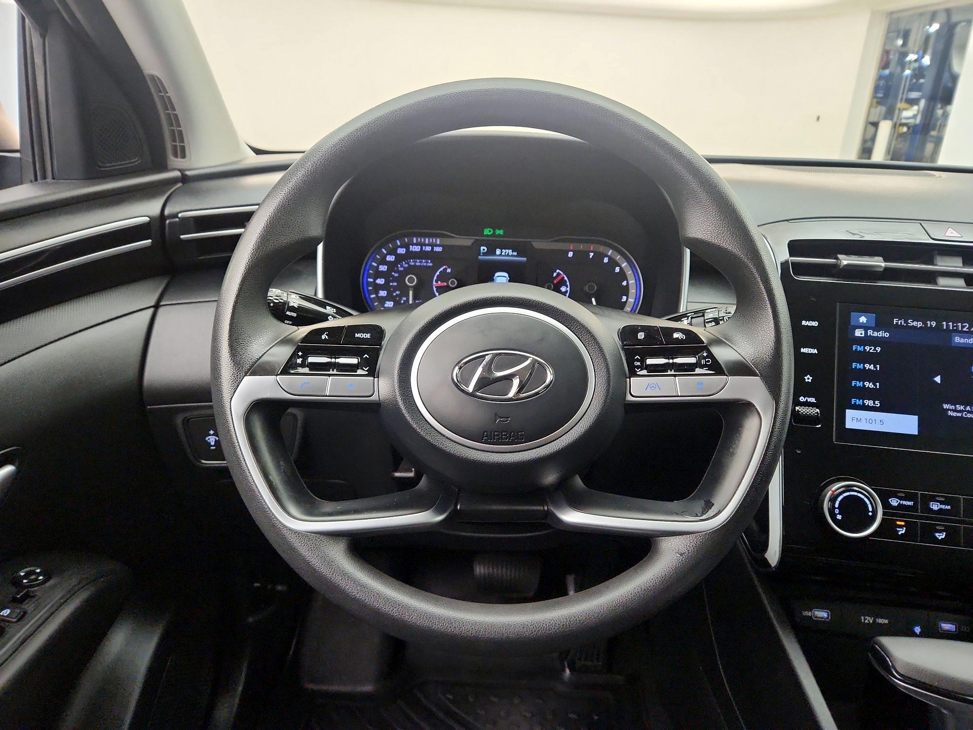 Thumbnail: 2023 Hyundai Tucson - 10